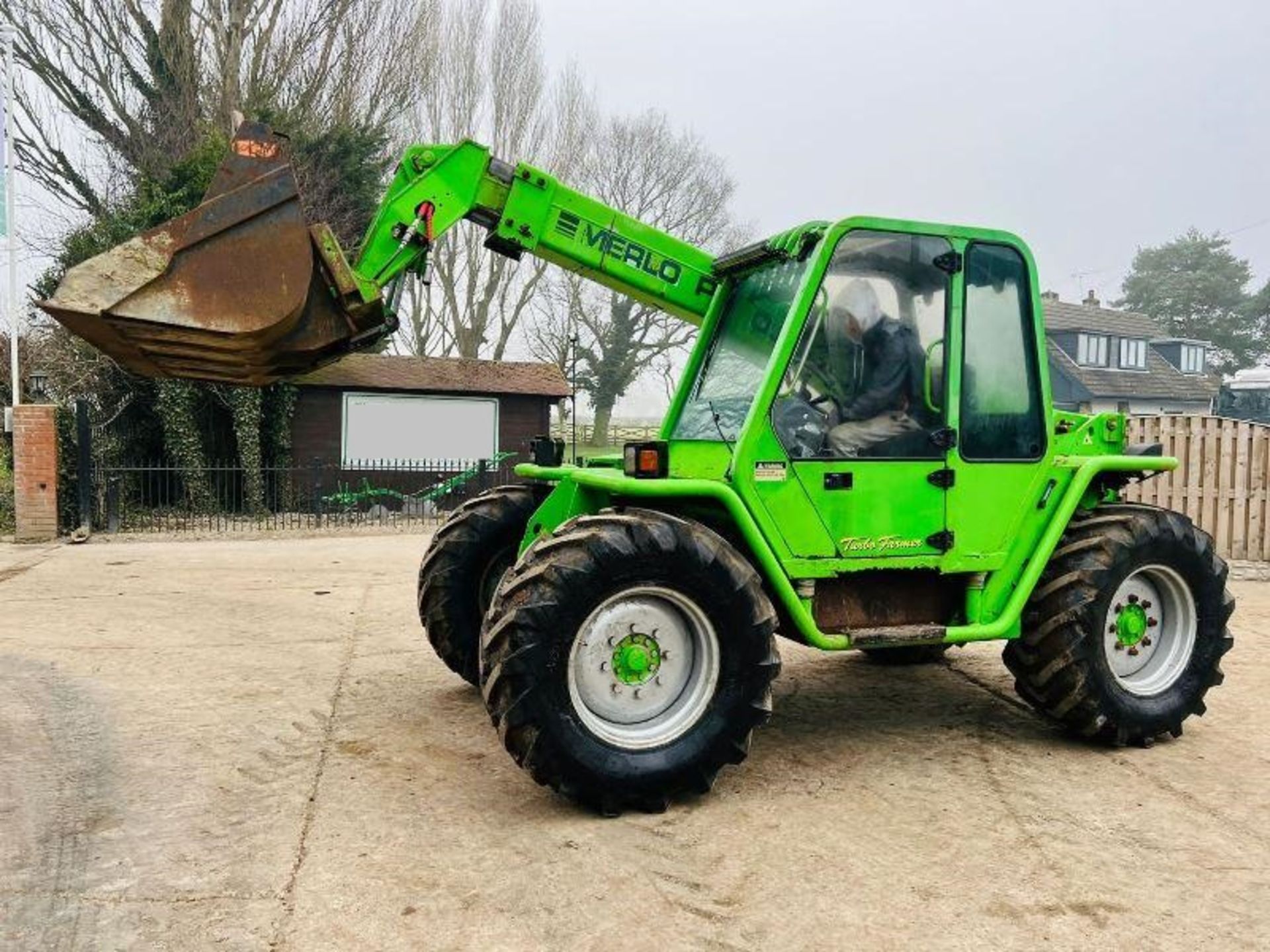 MERLO P28.7 4WD TELEHANDLER C/W PALLET TINES & BRAND NEW TYRES - Image 3 of 14