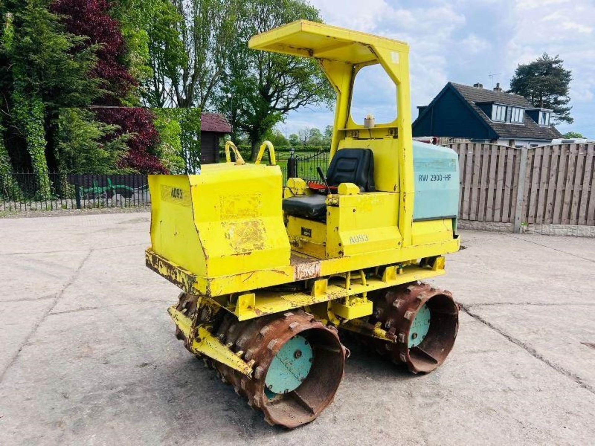 RAMMAX 2900-HF DOUBLE DRUM TRENCH ROLLER * SPARE & REPAIRS