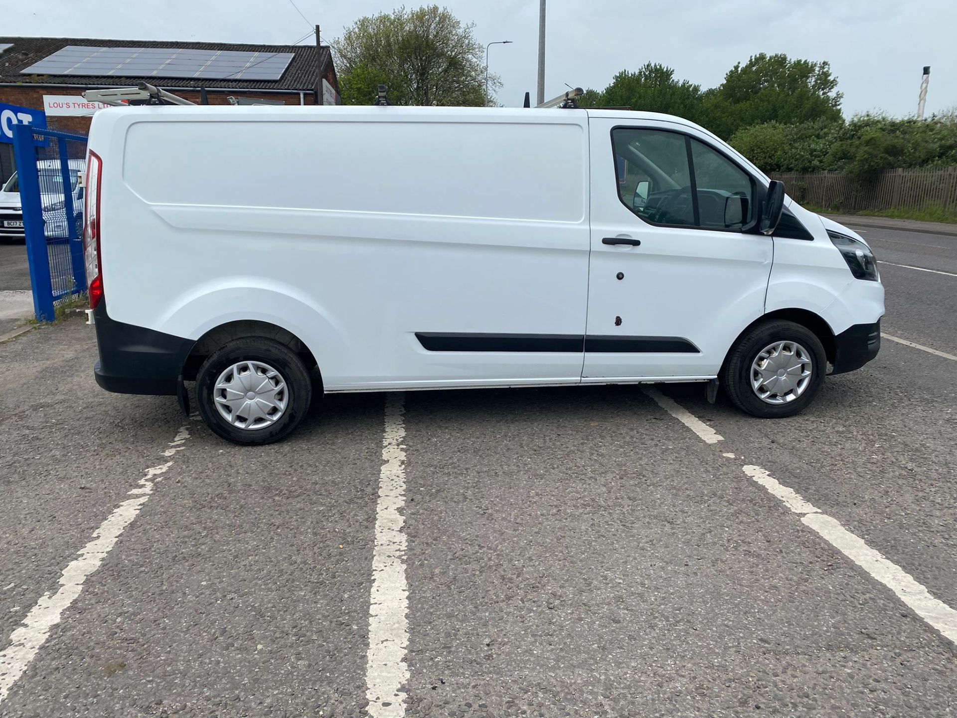 2018 68 FORD TRANSIT CUSTOM LWB PANEL VAN - 71K MILES - EURO 6 - FACELIFT. - Image 6 of 10