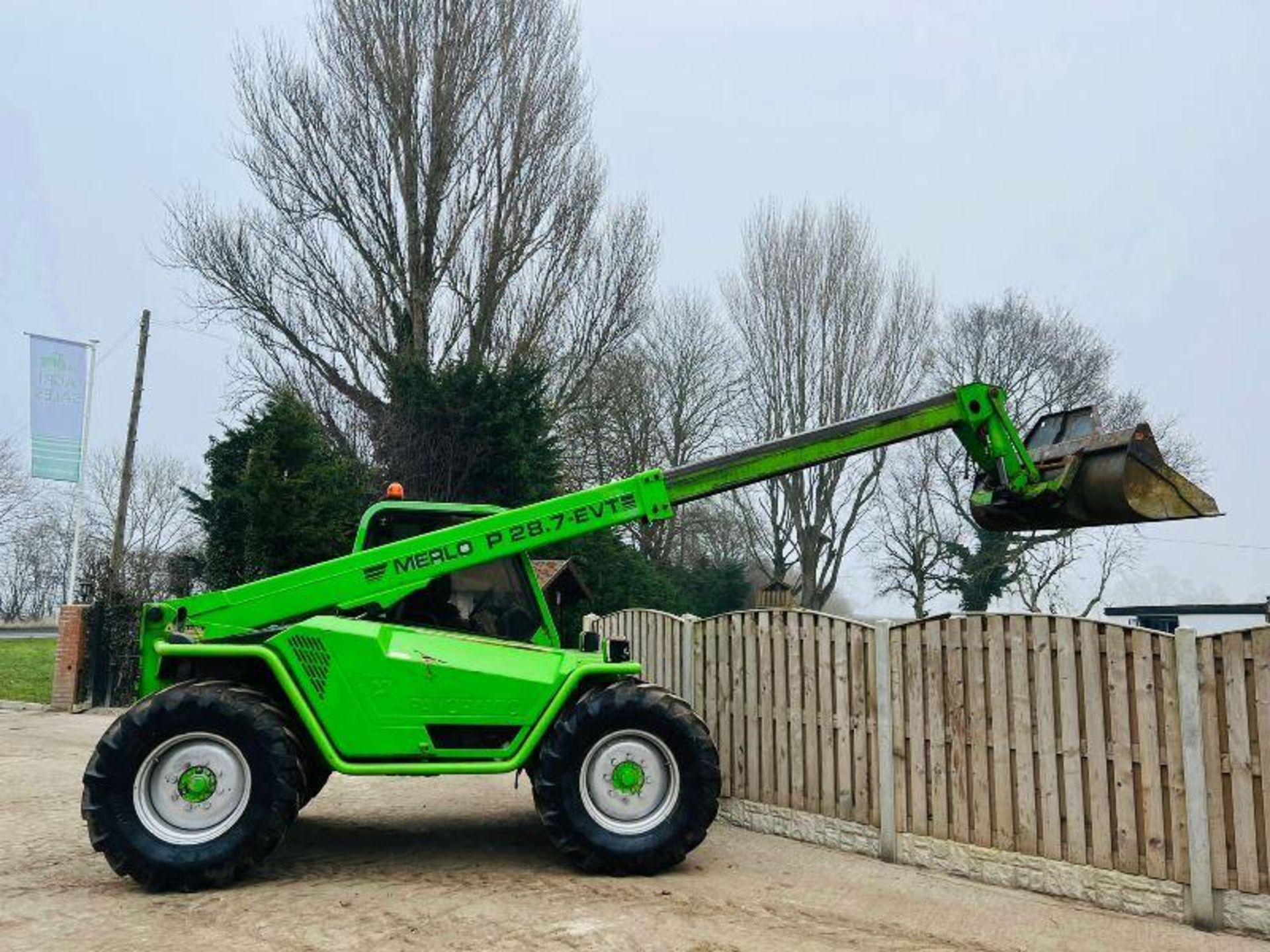 MERLO P28.7 4WD TELEHANDLER C/W PALLET TINES & BRAND NEW TYRES - Image 12 of 14