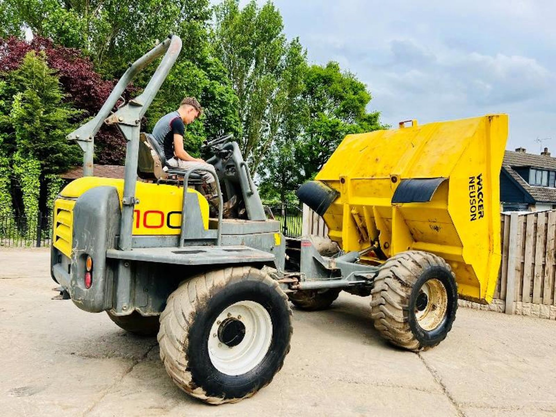 WACKER NEUSON 1001 4WD DUMPER *3976 HOURS, YEAR 2010* C/W PERKINS ENGINE - Image 6 of 25