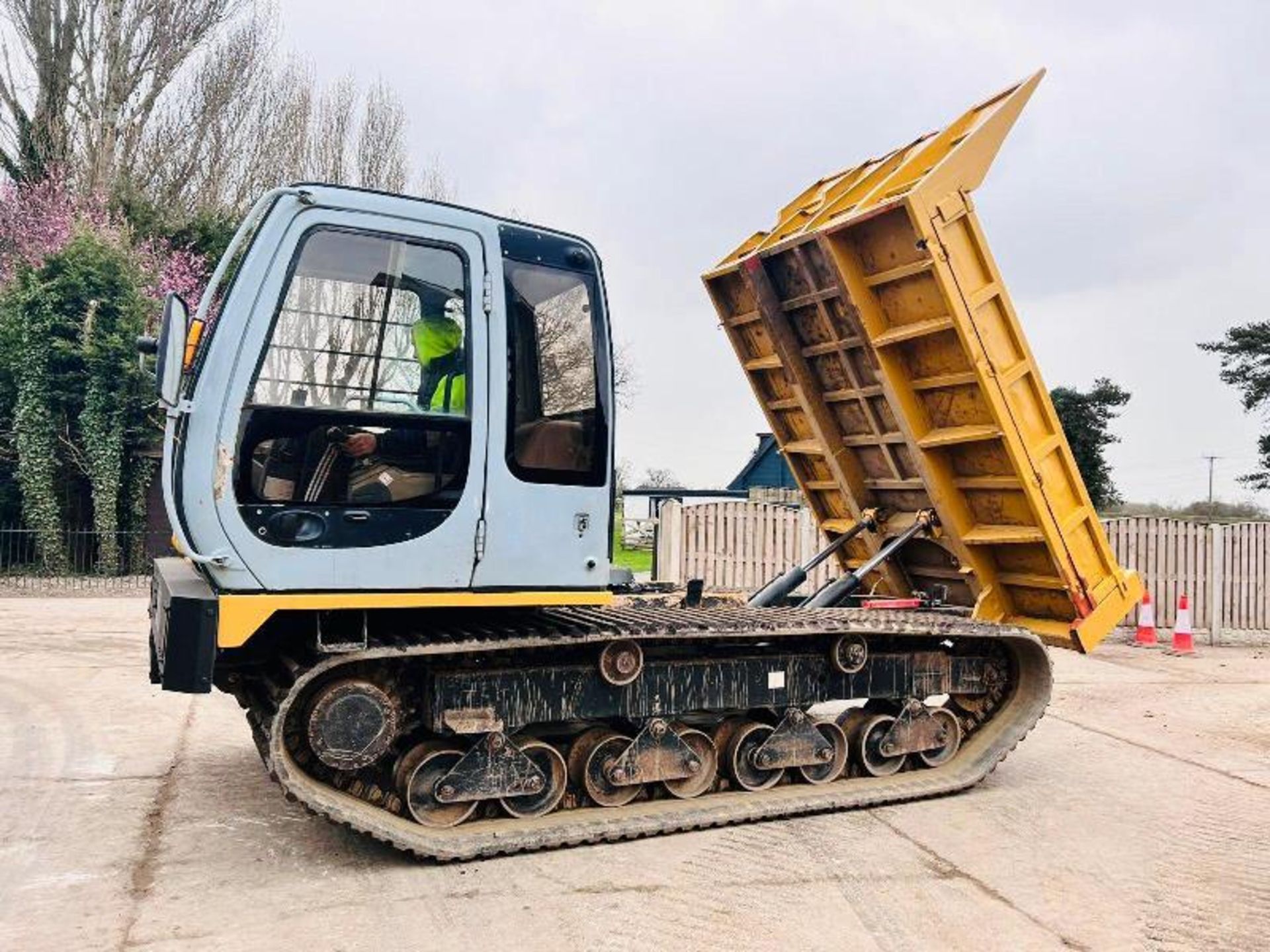 MOROOKA MST1500VD TRACKED DUMPER * 5875 HOURS * C/W RUBBER TRACKS - Image 9 of 20