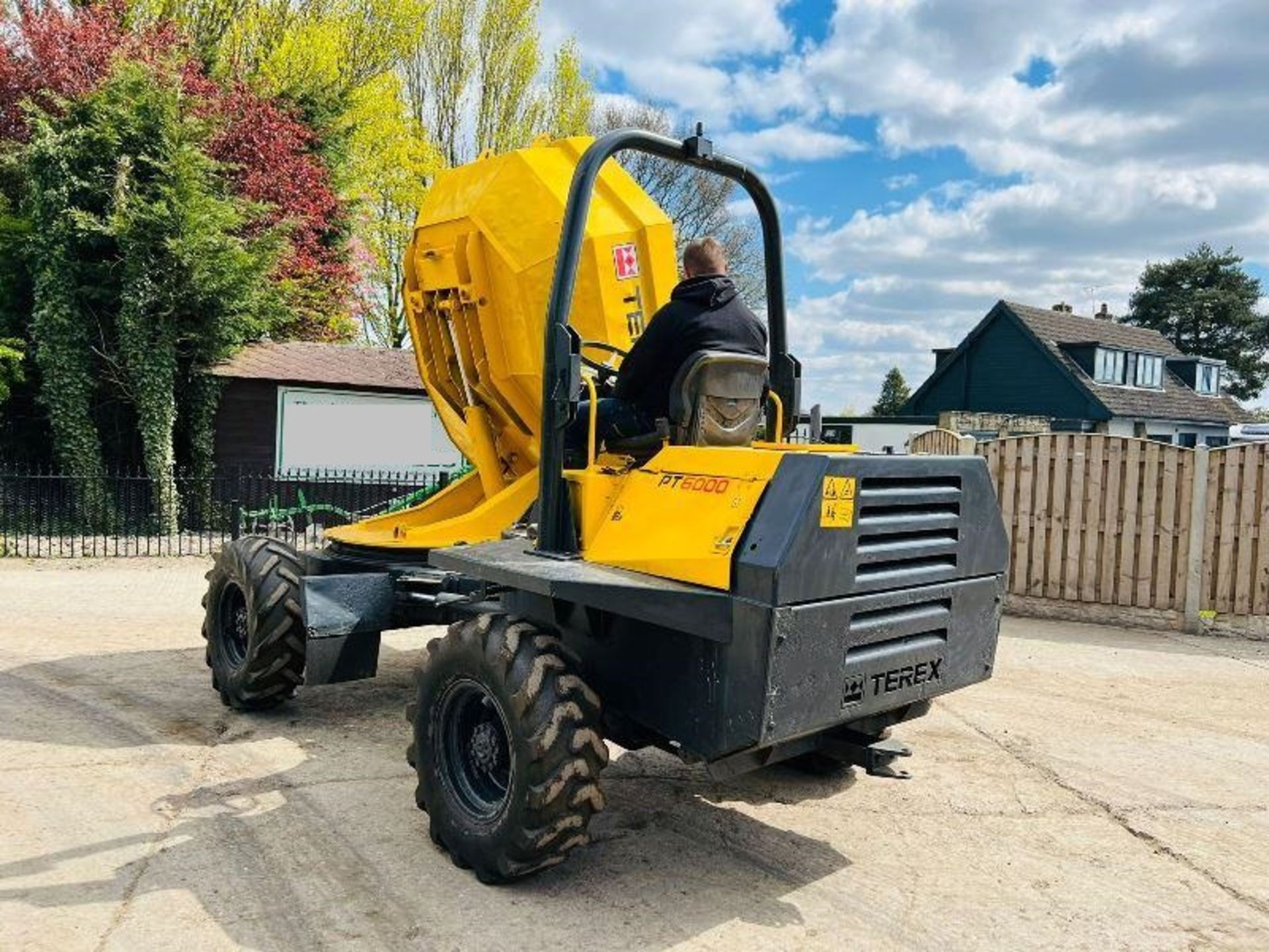 TEREX PT6000 4WD SWIVEL TIP DUMPER C/W ROLE BAR - Image 16 of 19