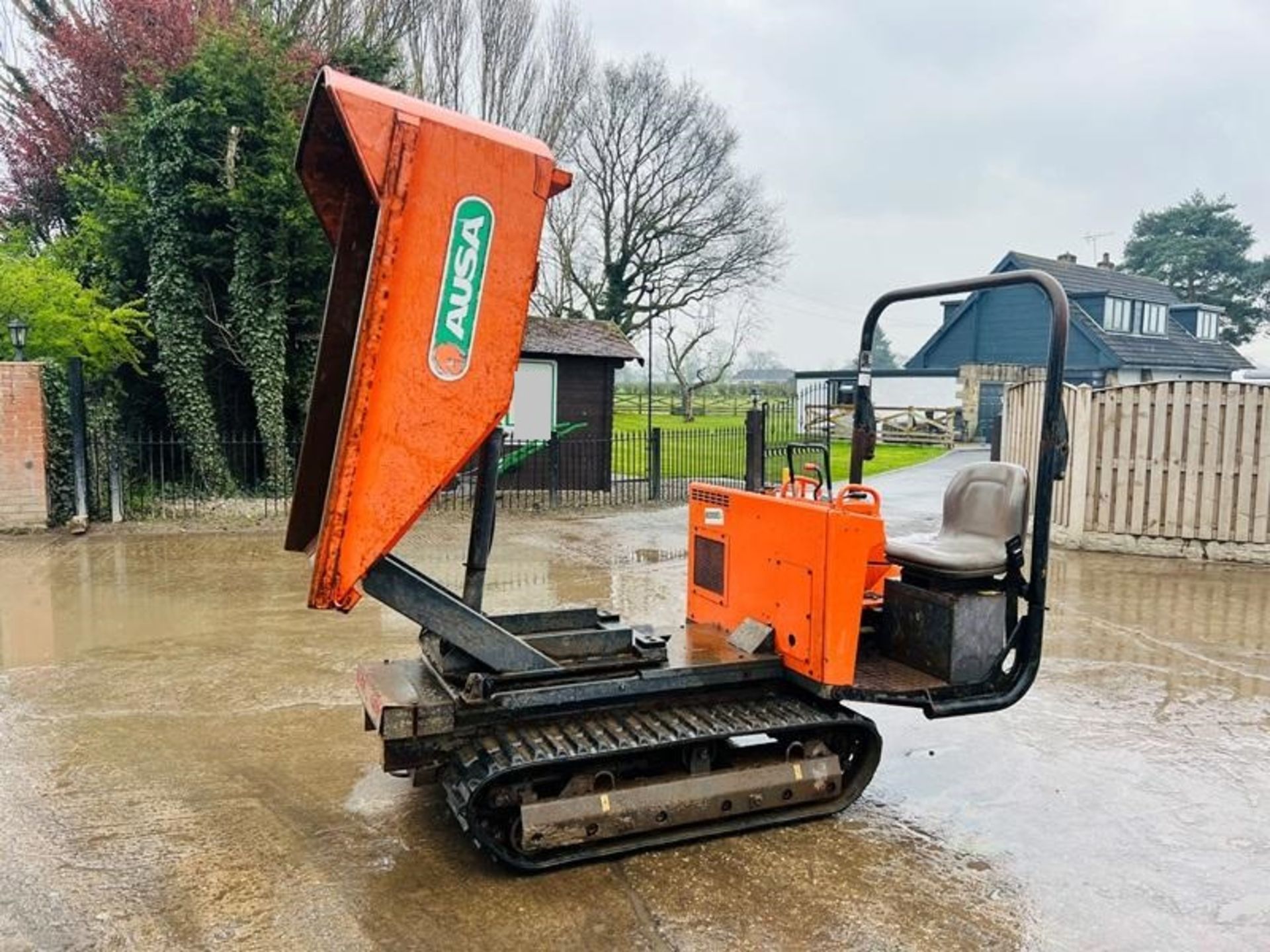 AUSA TRACKED SWIVEL TIP DUMPER *413 HOURS* C/W RUBBER TRACKS & KUBOTA ENGINE - Image 6 of 15