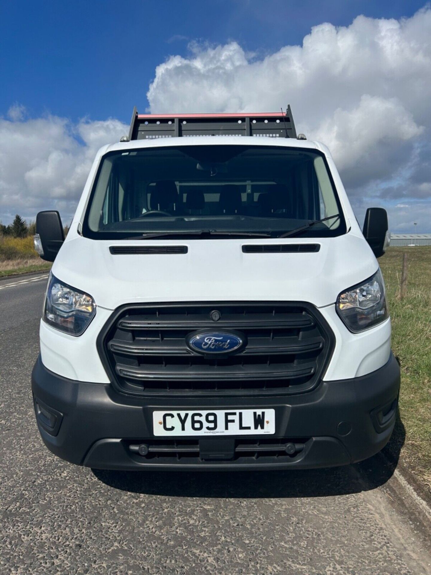 2020 FORD TRANSIT 2.0 350 LEADER DOUBLE CAB TIPPER 130PS DIESEL 32K DRW. - Image 2 of 18