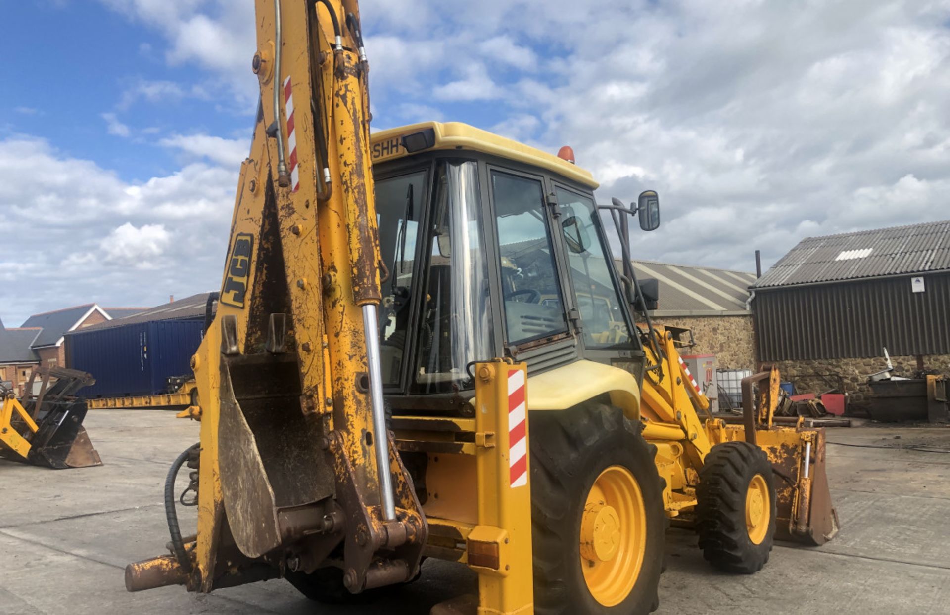 JCB 3 CX P8 SITEMASTER BACKHOE LOADER - Image 6 of 10