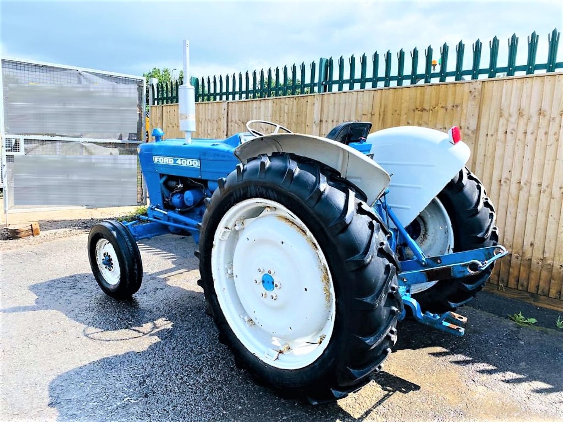 FORD 4000 TRACTOR YEAR 1969 8273 HOURS - Image 6 of 18