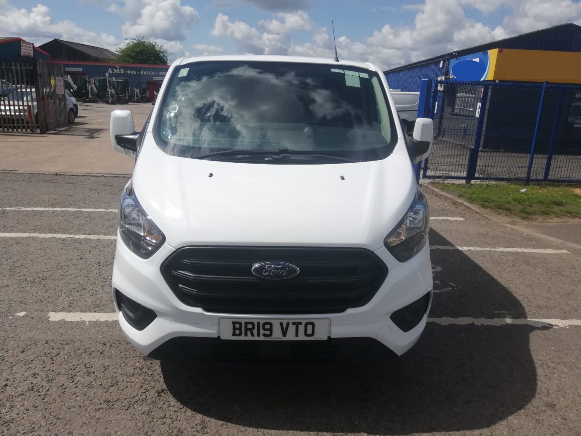 2019 19 FORD TRANSIT CUSTOM PANEL VAN - 25K MILES - EURO 6 - Image 2 of 10