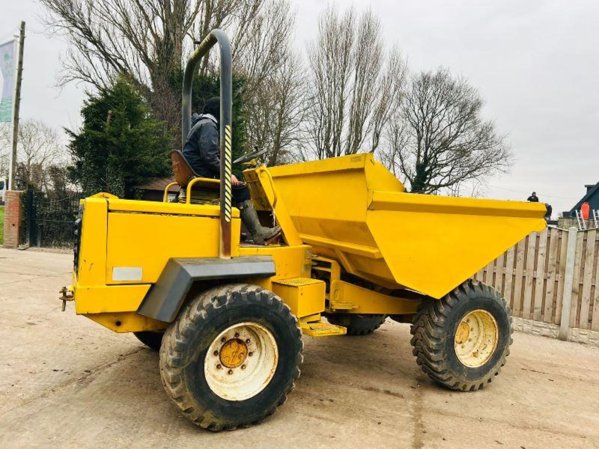 BARFORD SX7000 4WD DUMPER C/W ROLE FRAME & PERKINS PHASER ENGINE - Image 4 of 9