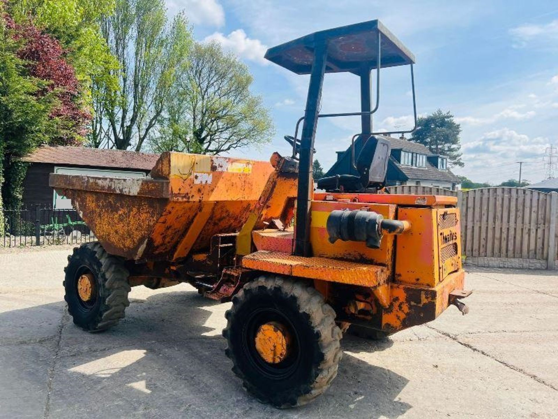 THWAITES 5 TON 4WD DUMPER C/W ROLE BAR & CANOPY - Image 9 of 13