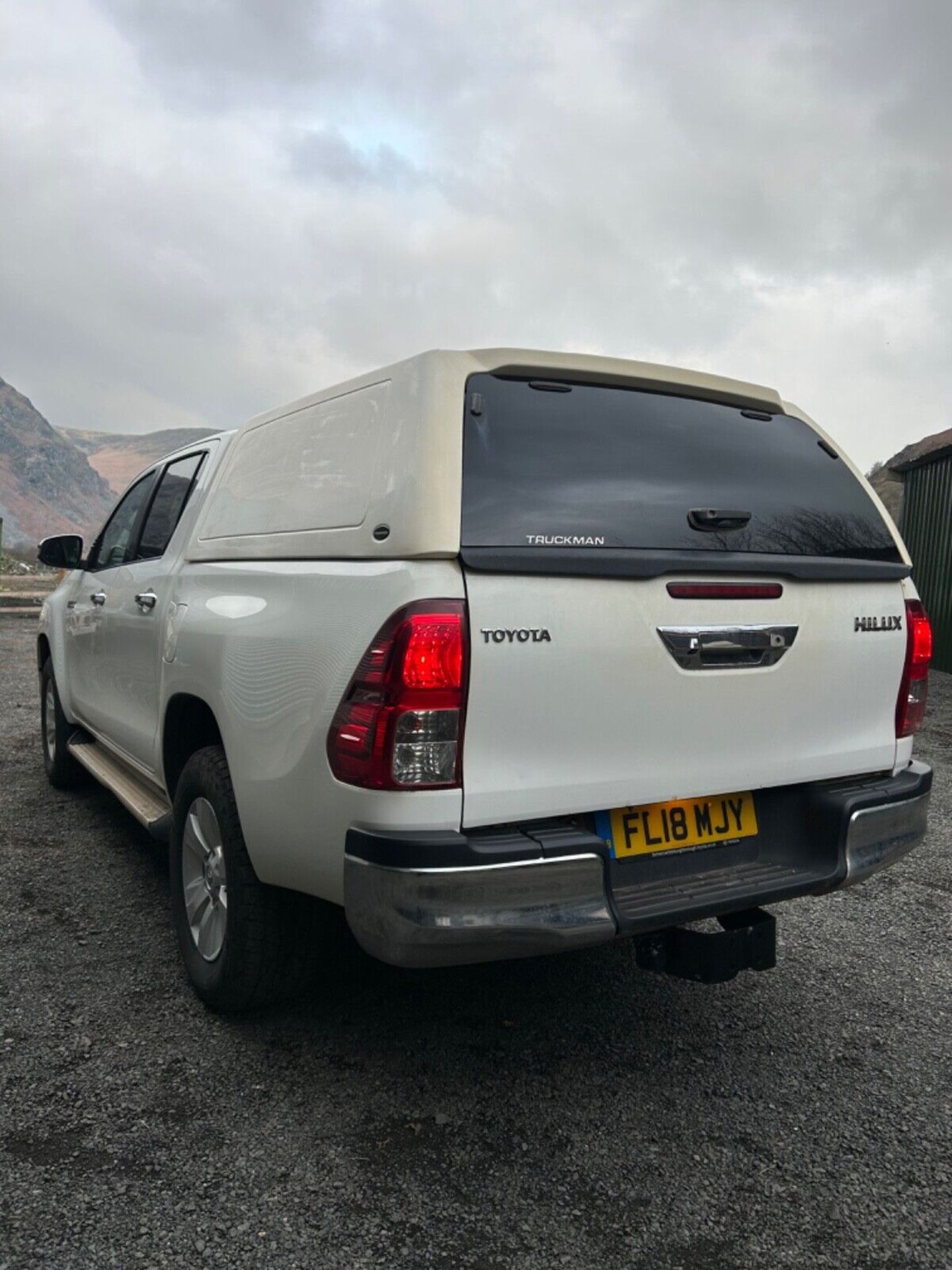 2018 TOYOTA HILUX DOUBLE CAB PICKUP TRUCK 4X4 AIRCON TWIN CAB TRUCKMAN CANOPY - Image 7 of 15