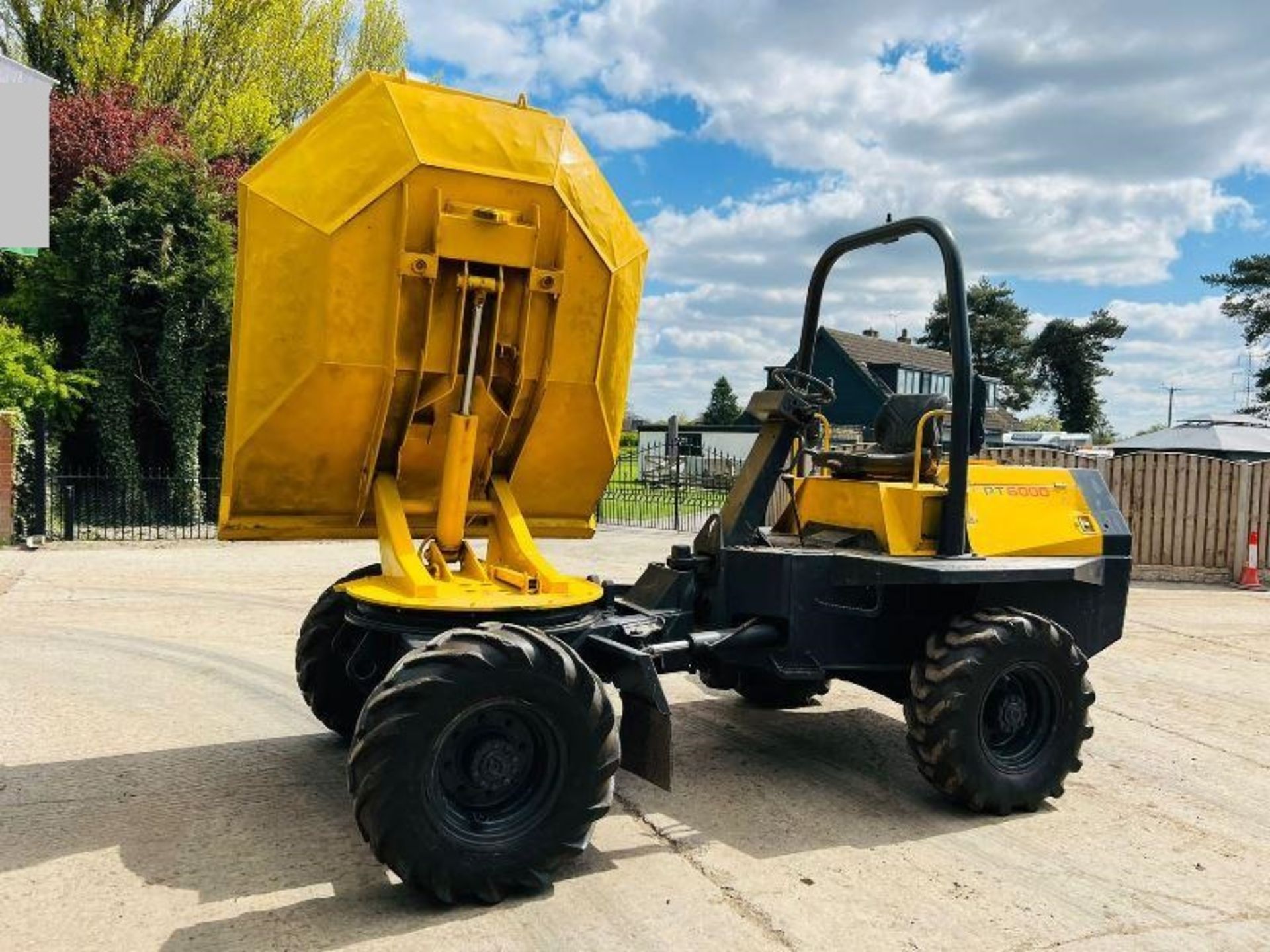 TEREX PT6000 4WD SWIVEL TIP DUMPER C/W ROLE BAR - Image 12 of 19