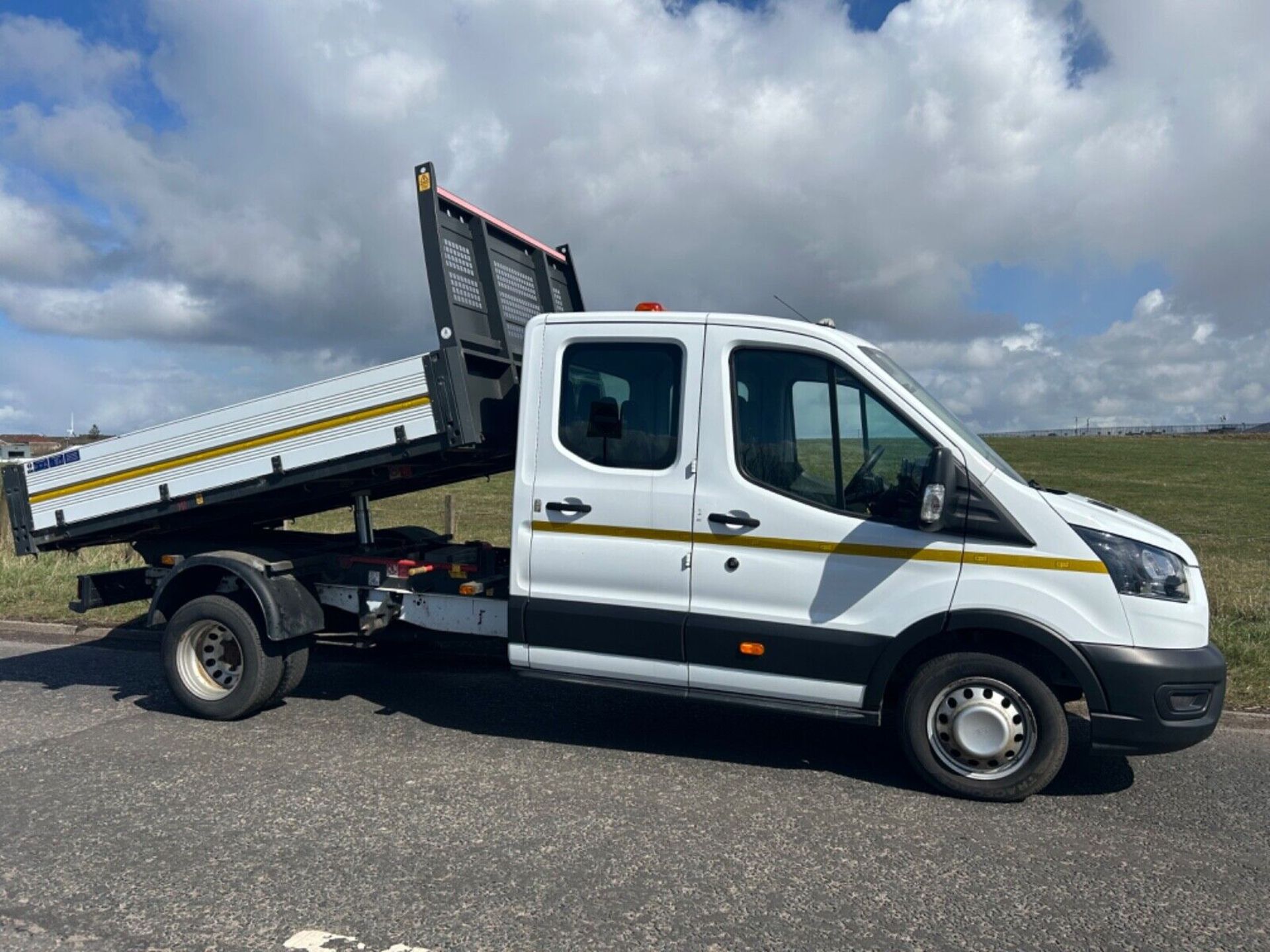 2020 FORD TRANSIT 2.0 350 LEADER DOUBLE CAB TIPPER 130PS DIESEL 32K DRW. - Image 14 of 18