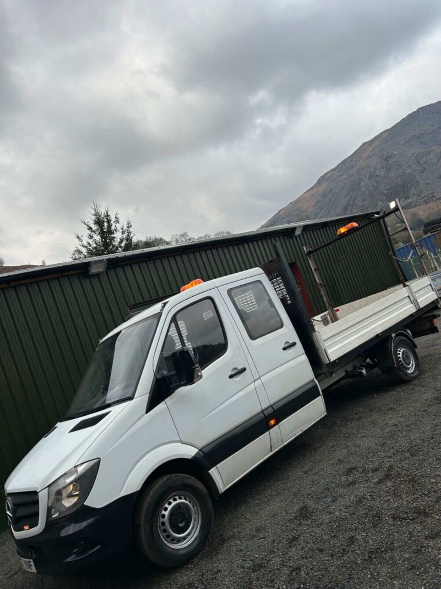 2018 MERCEDES SPRINTER DROPSIDE DOUBLE CAB TRUCK 314CDI 67 PLATE 1 OWNER MANUAL - Image 3 of 14