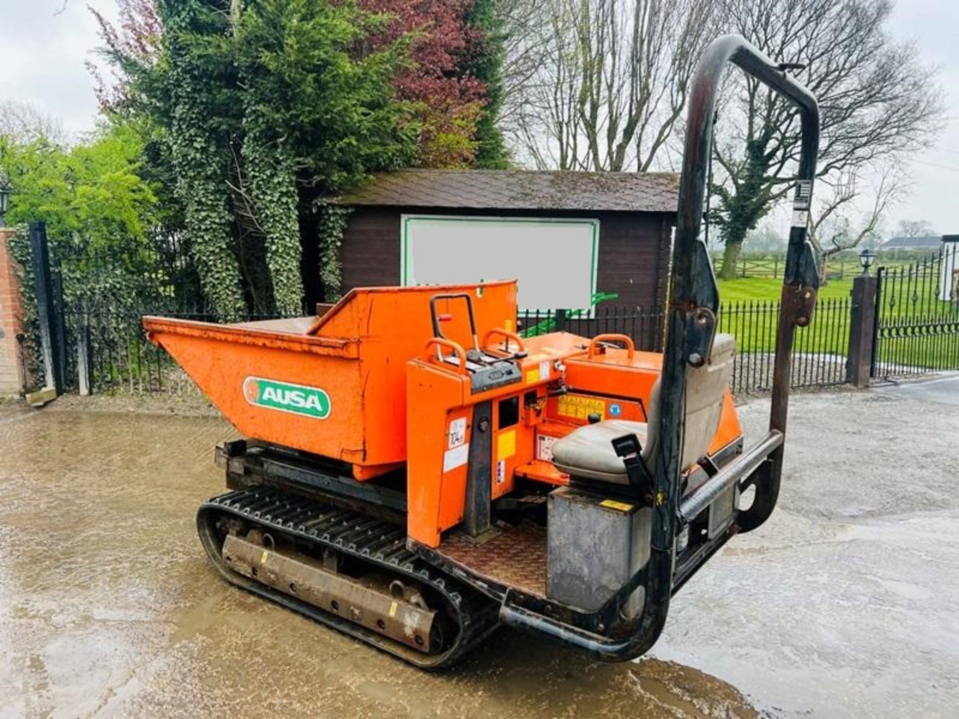 AUSA TRACKED SWIVEL TIP DUMPER *413 HOURS* C/W RUBBER TRACKS & KUBOTA ENGINE - Image 8 of 15