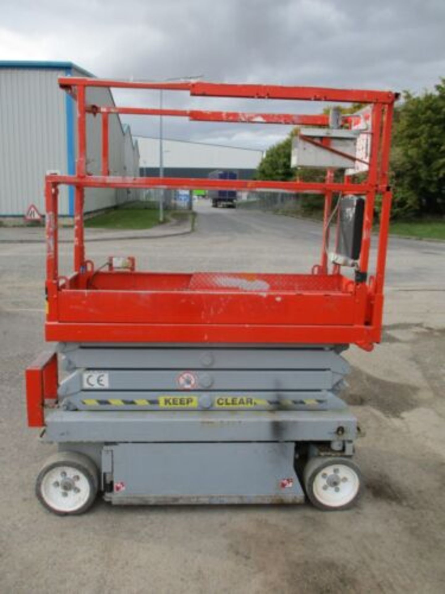 2010 SKYJACK SJ3219 SCISSOR LIFT ACCESS PLATFORM CHERRY PICKER GENIE 1932 DELIVE - Image 3 of 7