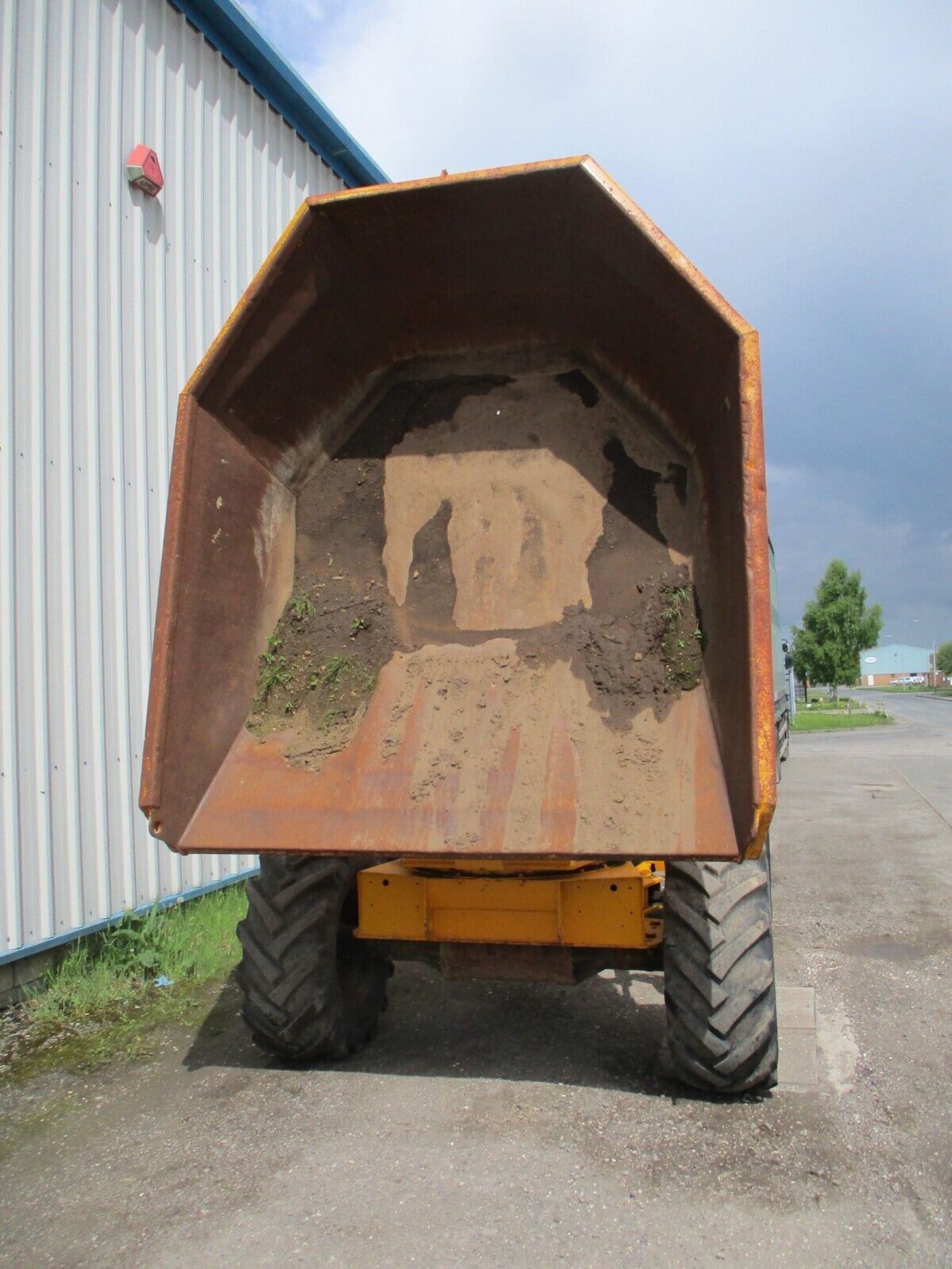 THWAITES 6 TON SWIVEL SKIP DUMPER BARFORD BENFORD TEREX JCB PERKINS DELIVERY - Image 9 of 14