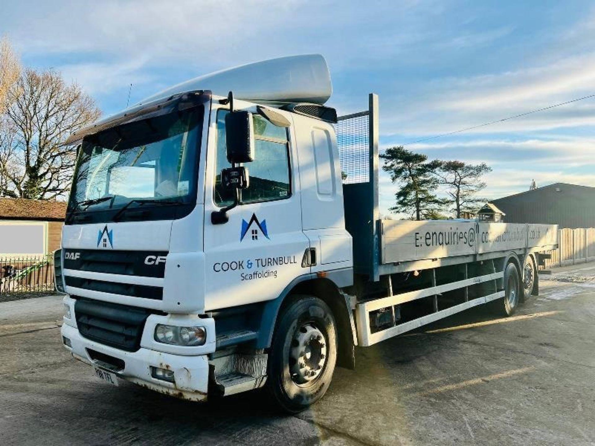 DAF LF 6X2 DROP SIDE LORRY C/W REAR LIFT - Image 12 of 12