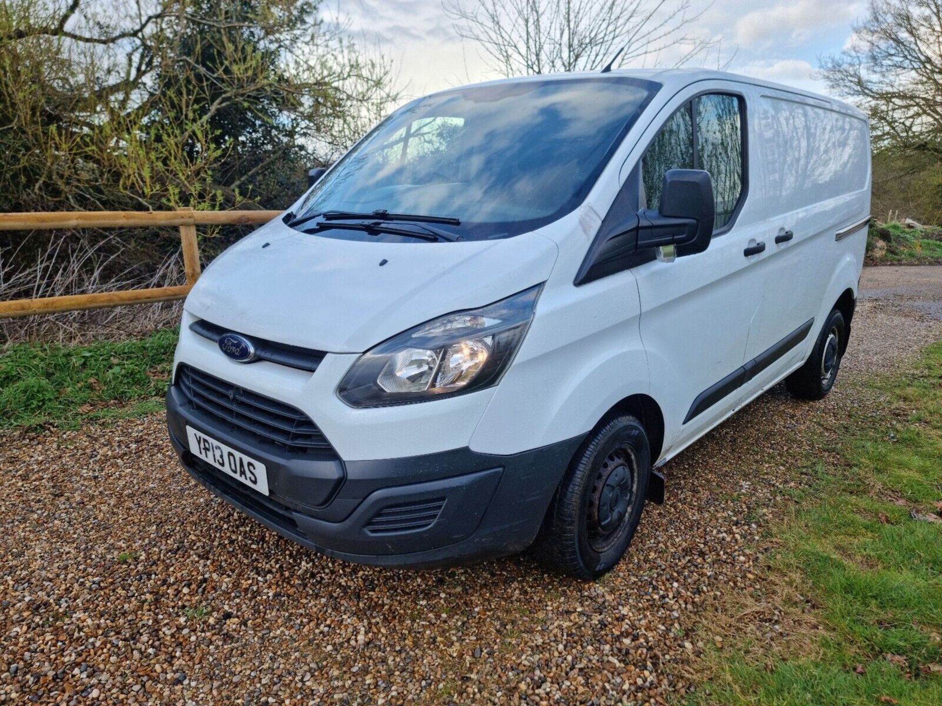 2013 FORD TRANSIT CUSTOM 270 ECO-TECH 2.2 TDCI VAN - 120K MILES