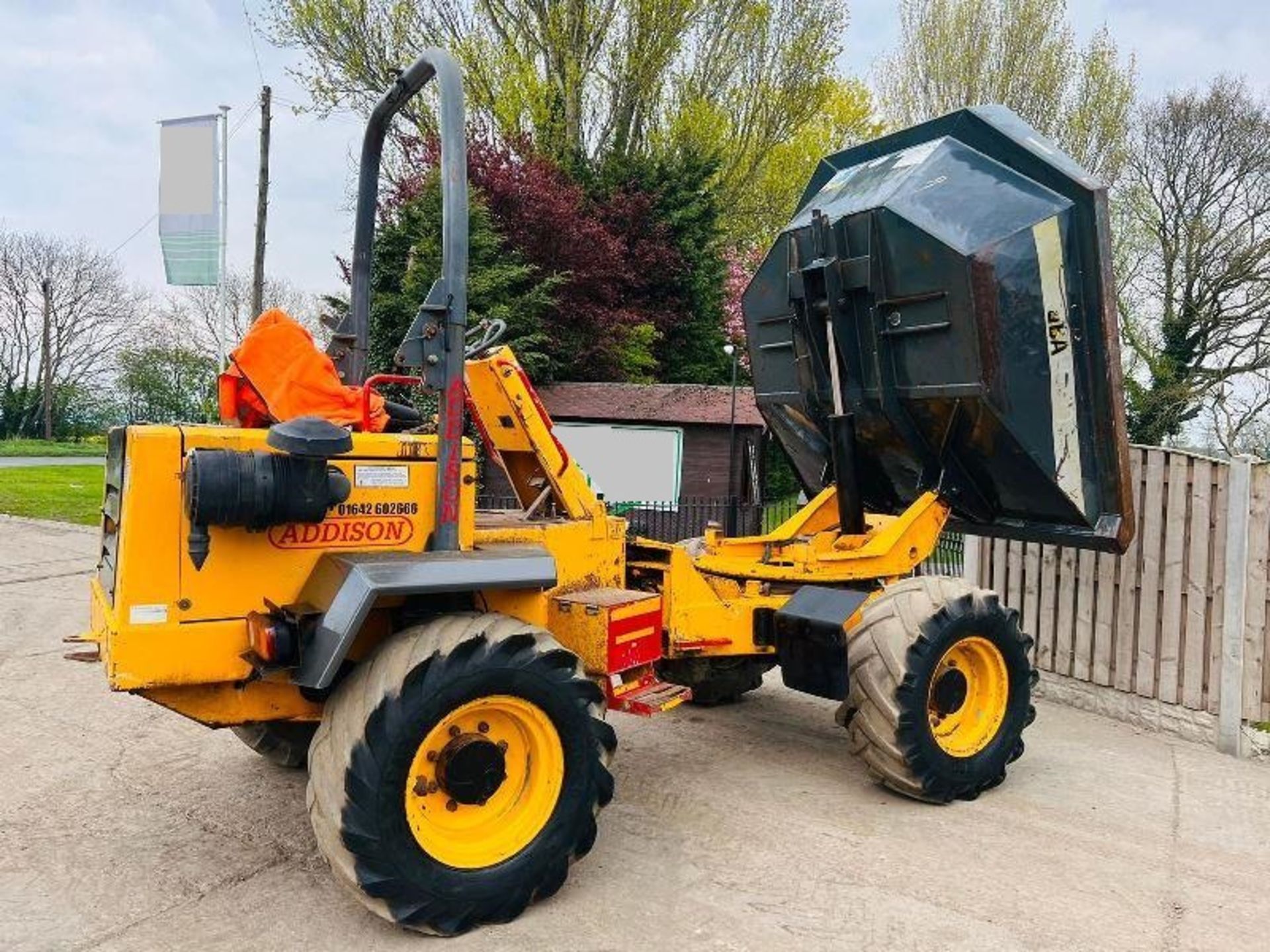 BARFORD SXR6000 4WD SWIVEL TIP DUMPER C/W ROLE BAR - Image 2 of 16