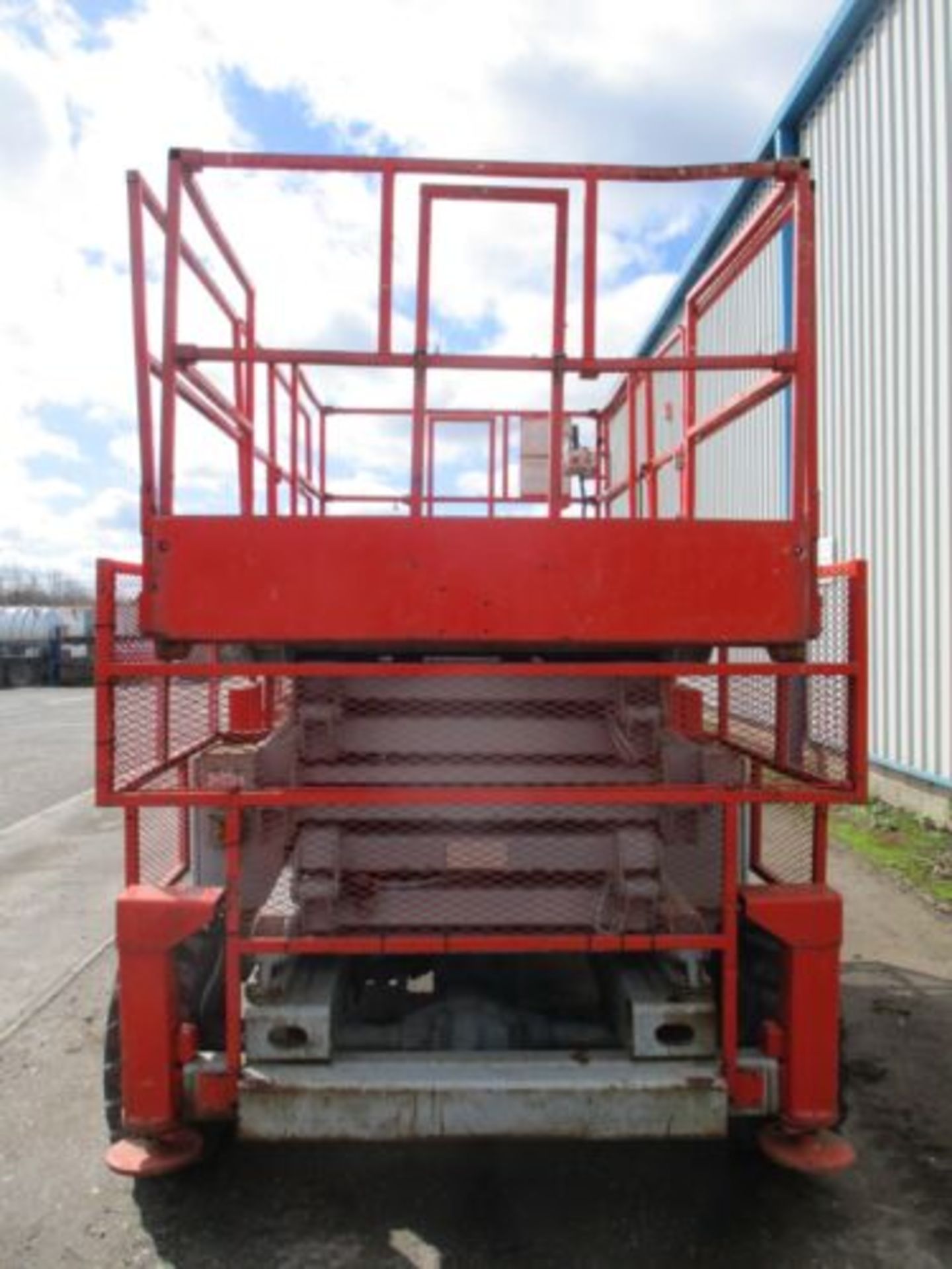 SKYJACK 8841 SCISSOR LIFT ACCESS PLATFORM CHERRY PICKER MEWP GENIE CLAY TRAP - Image 4 of 13