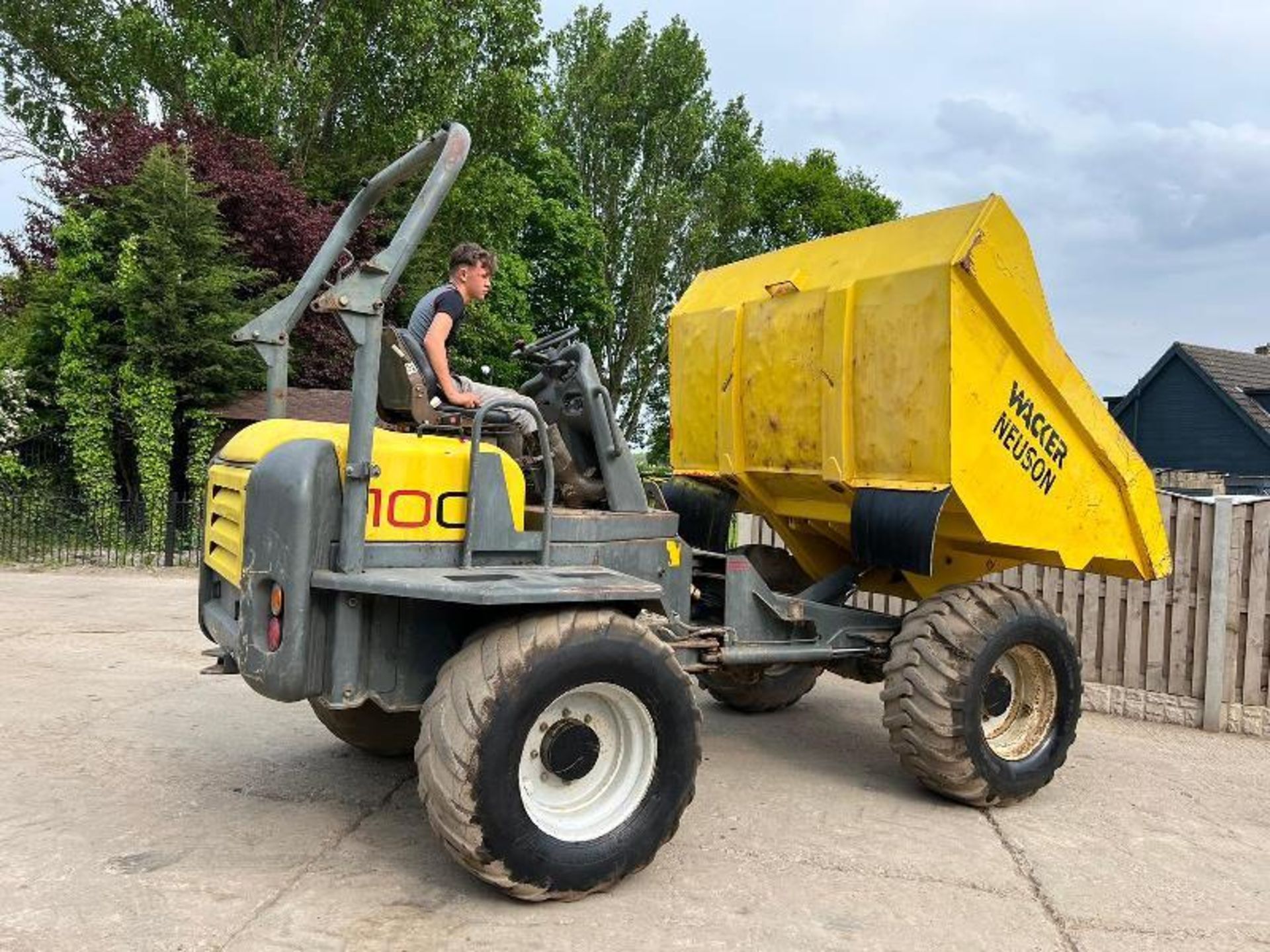 WACKER NEUSON 1001 4WD DUMPER *3976 HOURS, YEAR 2010* C/W PERKINS ENGINE - Image 3 of 25