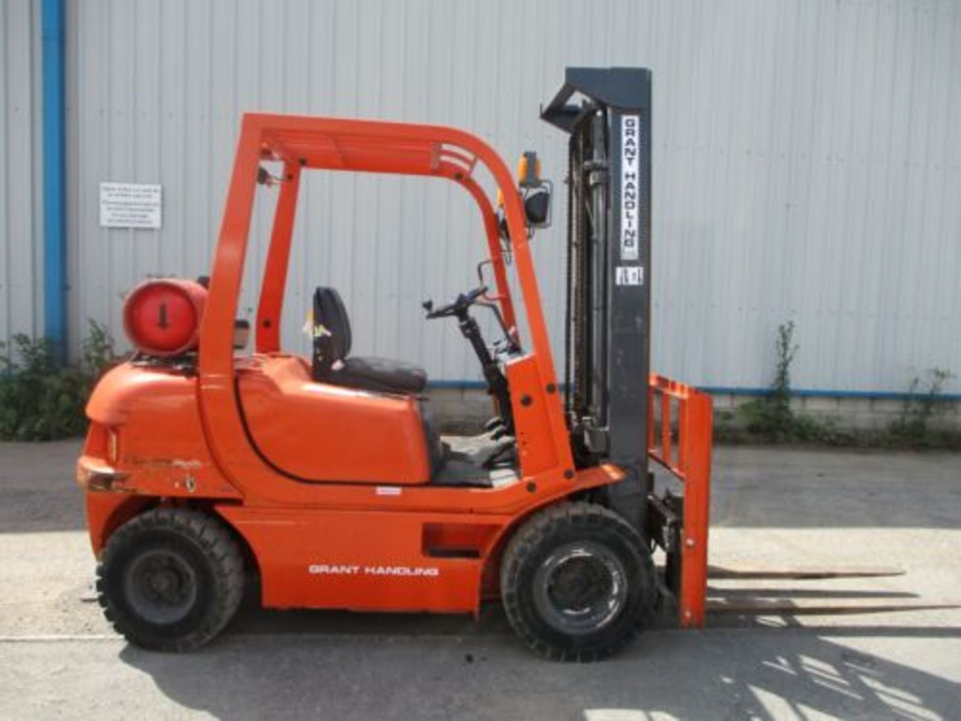 SAMUK SF25 FORK LIFT FORKLIFT TRUCK STACKER 2.5 TON SIDESHIFT DELIVERY - Image 10 of 11