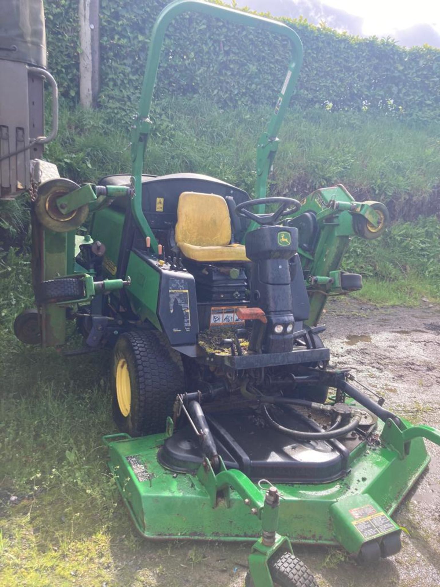 2002 JOHN DEERE 1600 RIDE ON MOWER - Image 3 of 7