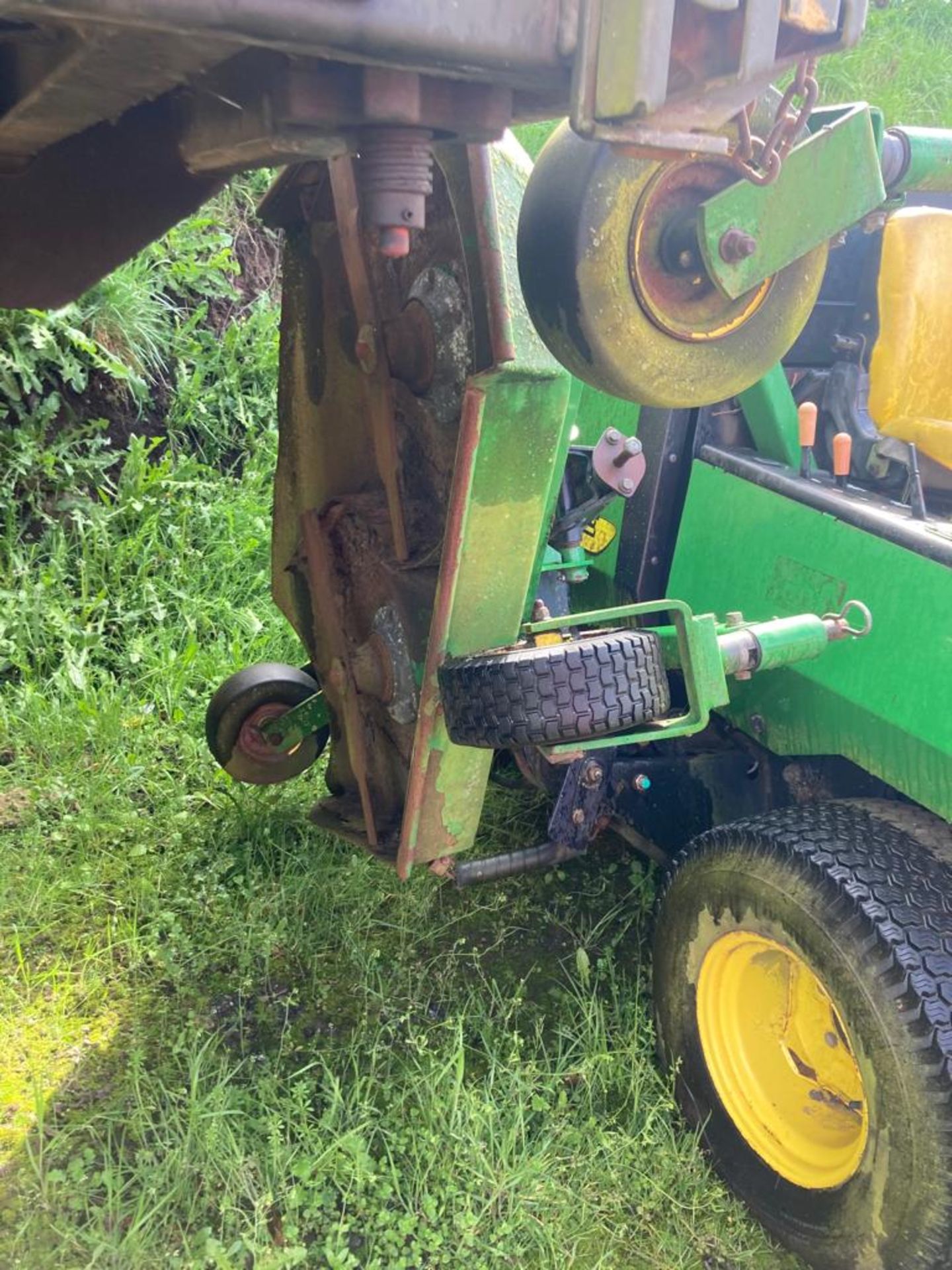 2002 JOHN DEERE 1600 RIDE ON MOWER - Image 5 of 7