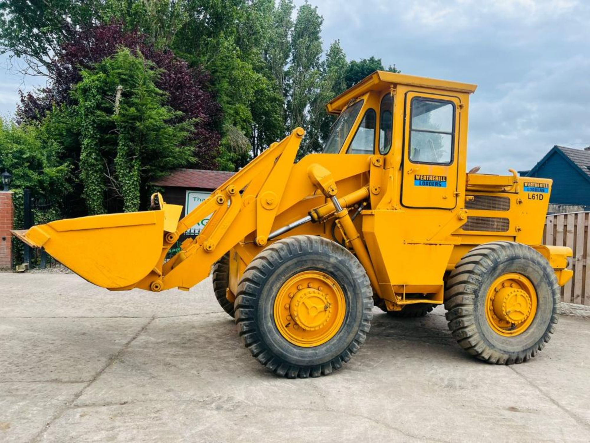 WEATHERILL L62B-11-690 4WD LOADING SHOVEL C/W LOADLOG 500+ SCALE'S - Image 9 of 14