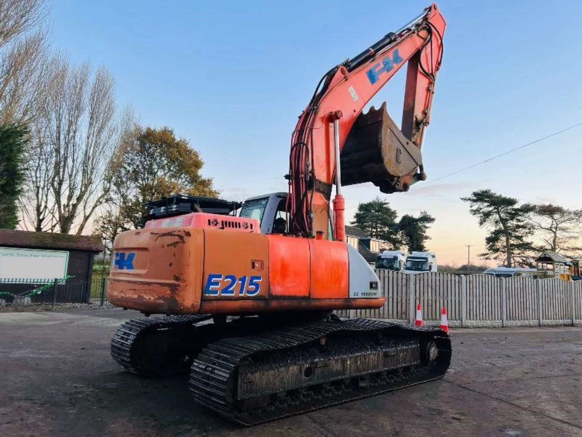 FIAT KOBELCO E215 TRACKED EXCAVATOR C/W QUICK HITCH - Image 2 of 11