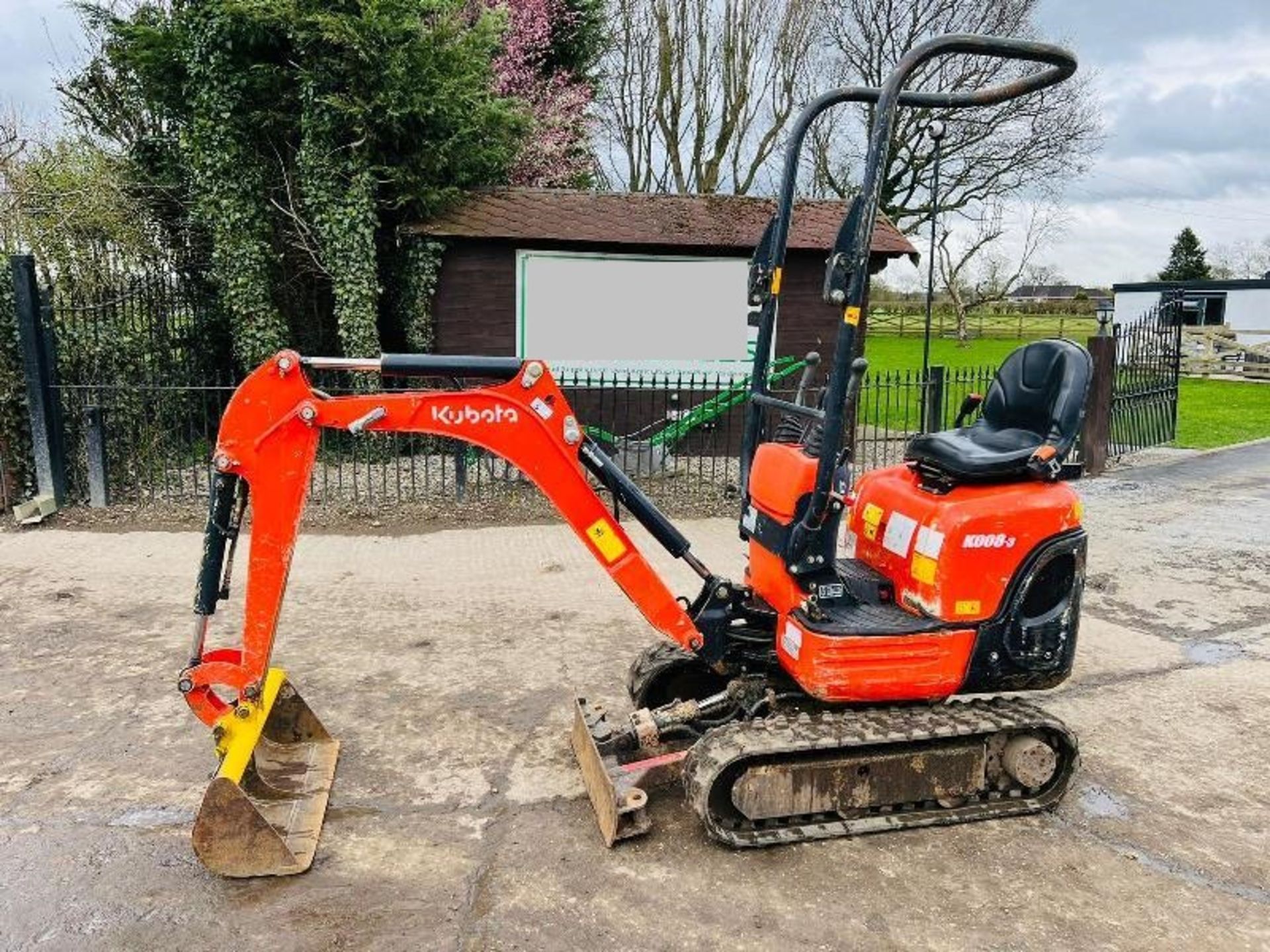 KUBOTA KX008-3 EXCAVATOR * YEAR 2015, 1567 HOURS * C/W EXPANDING TRACKS - Image 4 of 15