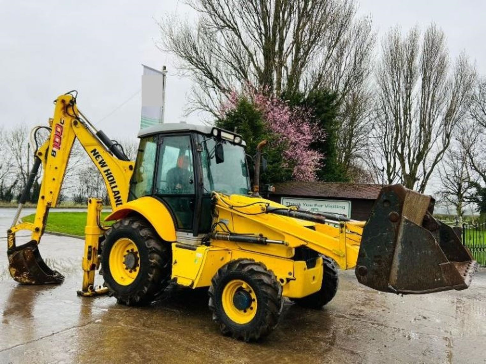 NEW HOLAND B100C 4WD BACKHOE DIGGER *YEAR 2012* C/W EXTENDING DIG - Image 17 of 17