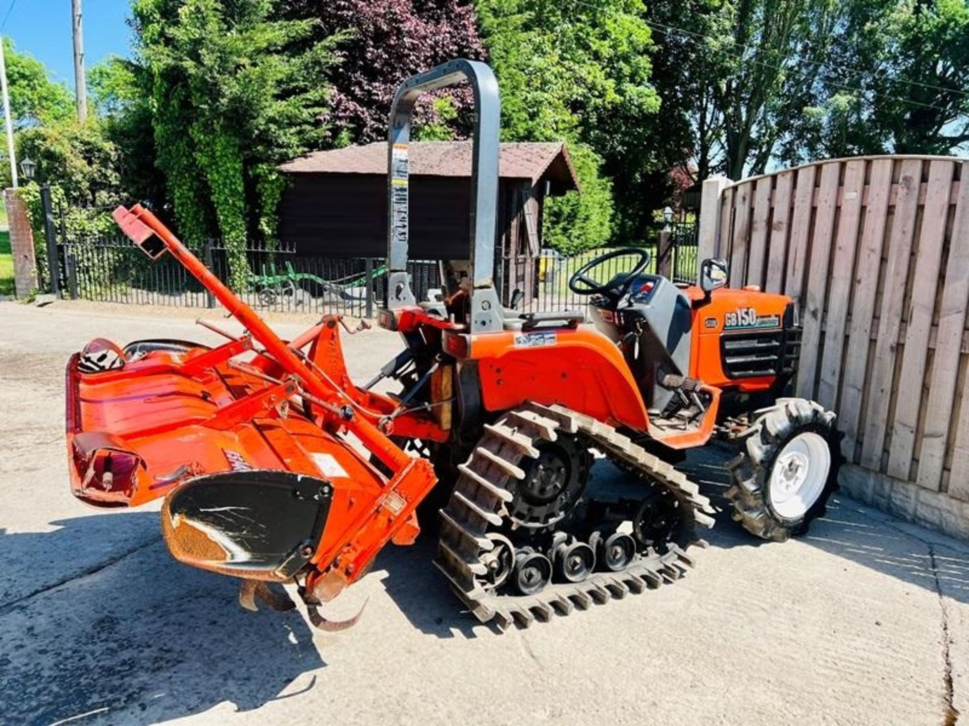 KUBOTA GB150 HALF TRACK COMPACT TRACTOR *904 HOURS* C/W KUBOTA ROTAVATOR - Bild 9 aus 16