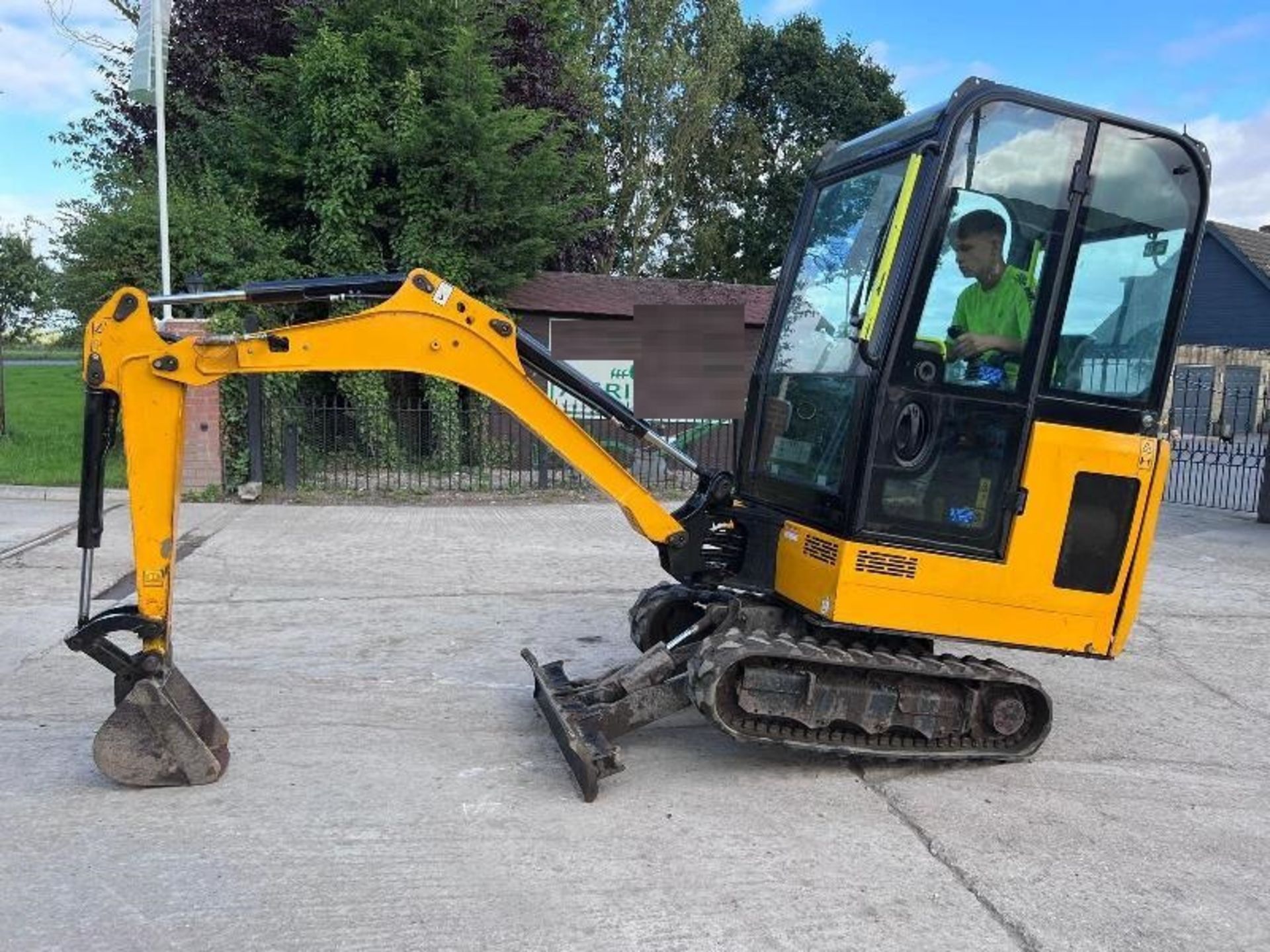 JCB 15-C1 TRACKED EXCAVATOR *YEAR 2018* C/W QUICK HITCH & BUCKET - Image 8 of 20