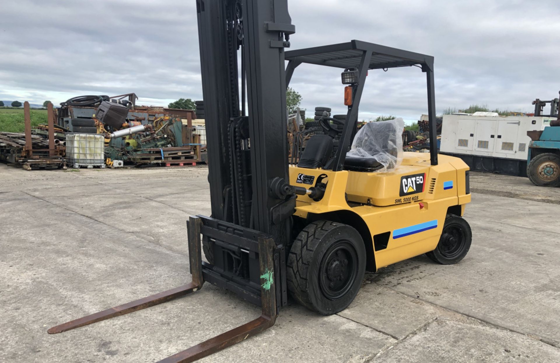 CAT DP 50 K 5 TON DIESEL FORKLIFT - Image 9 of 9