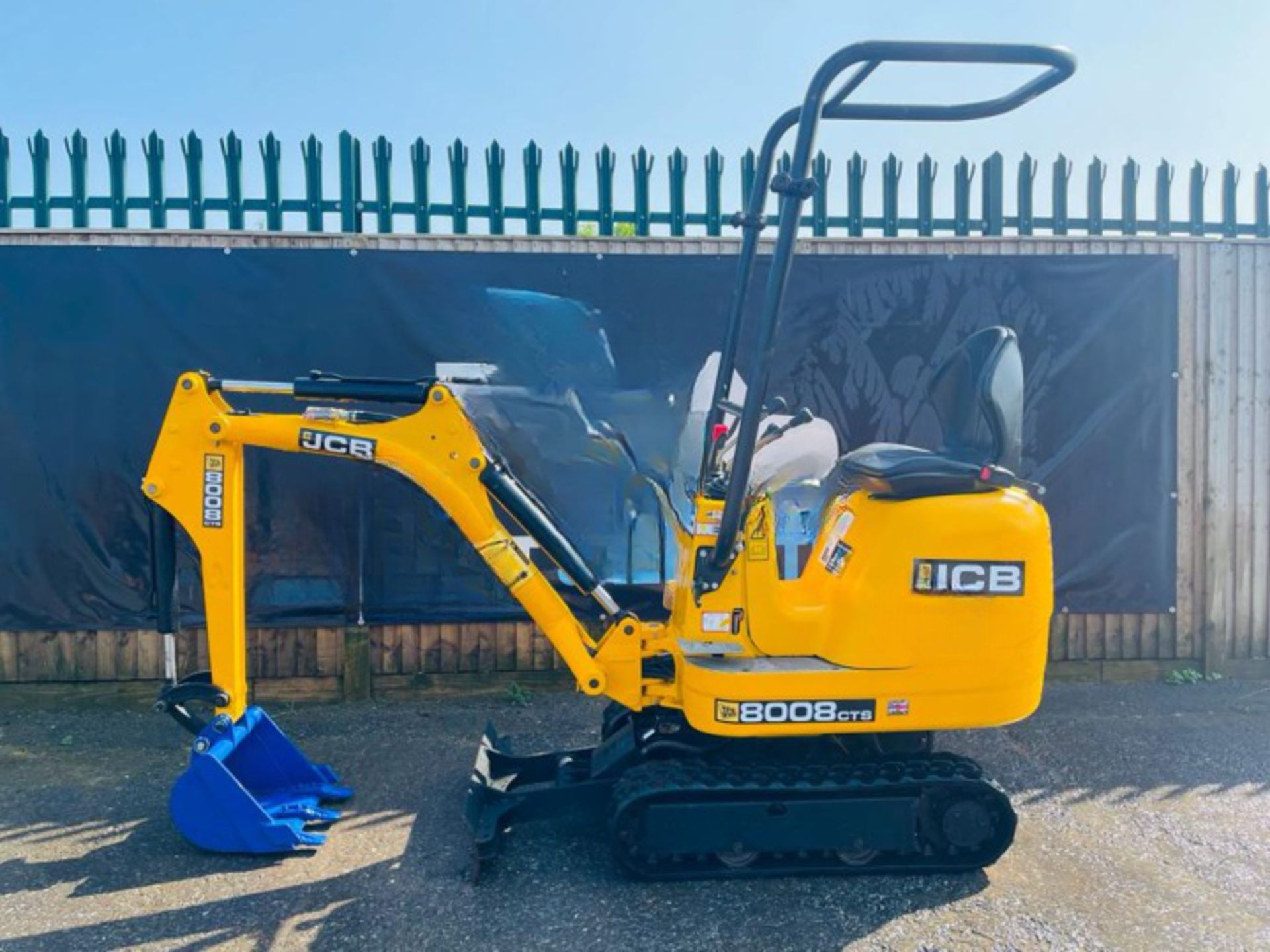 JCB 8008 CTS EXCAVATOR