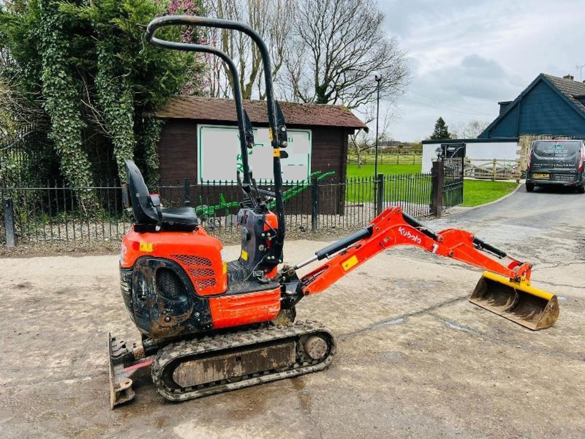 KUBOTA KX008-3 EXCAVATOR * YEAR 2015, 1567 HOURS * C/W EXPANDING TRACKS - Image 3 of 15