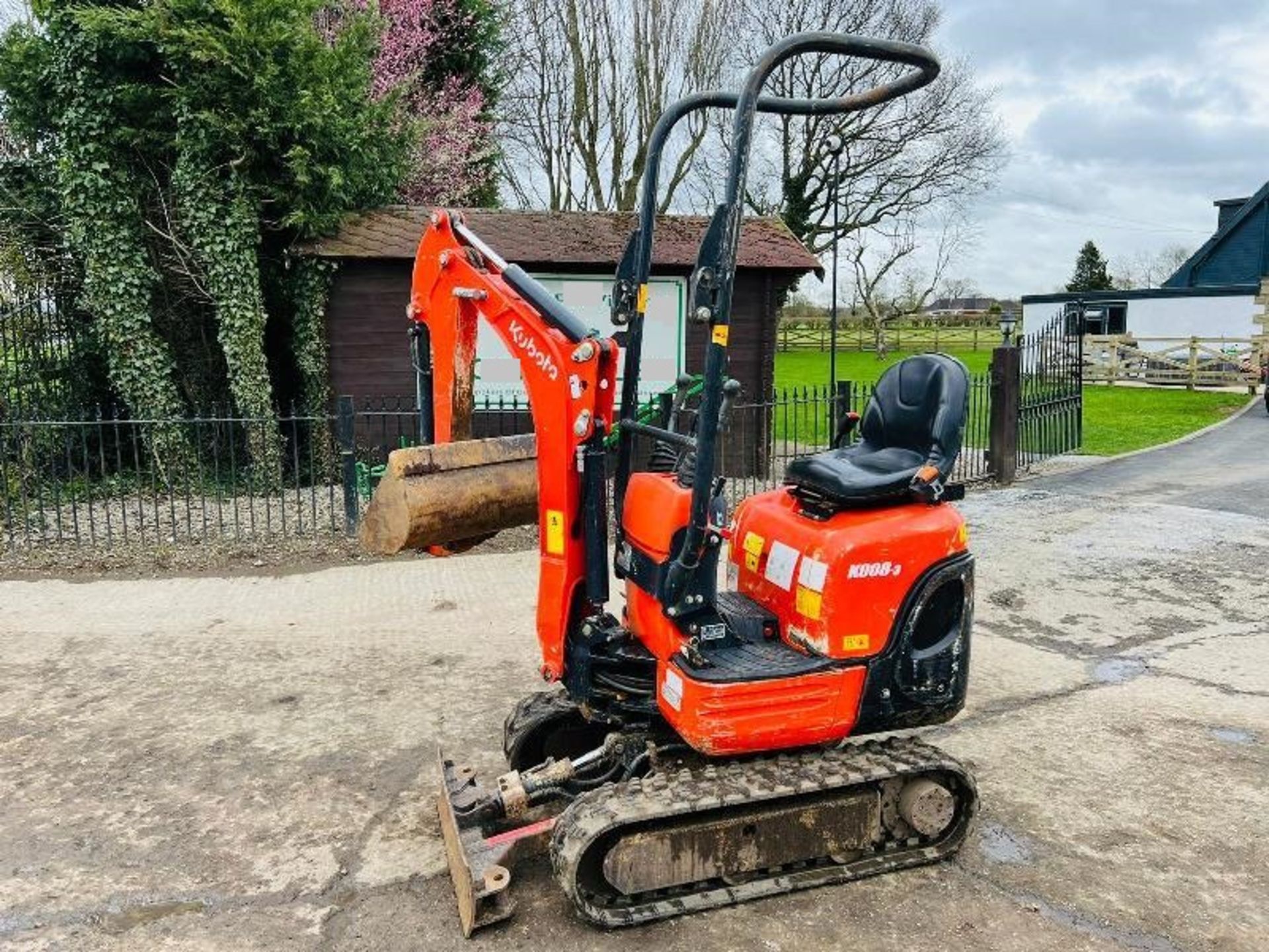 KUBOTA KX008-3 EXCAVATOR * YEAR 2015, 1567 HOURS * C/W EXPANDING TRACKS - Image 5 of 15