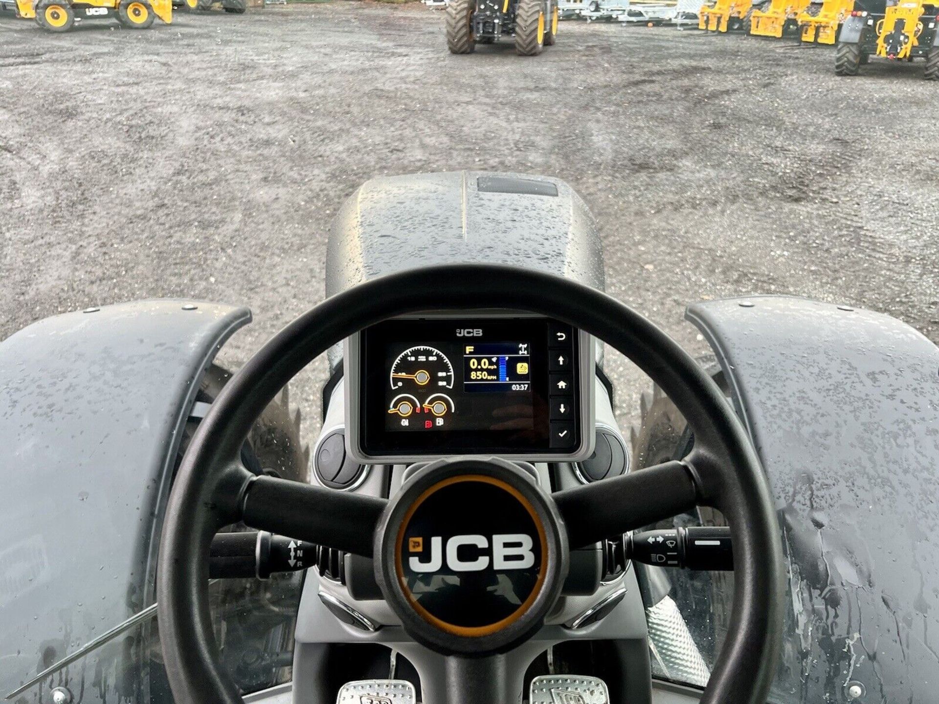 2020 (70) JCB FASTRAC 4220 STAGE V ** ONLY 485 HOURS ** 2170/4190 3230/8250 - Image 12 of 12