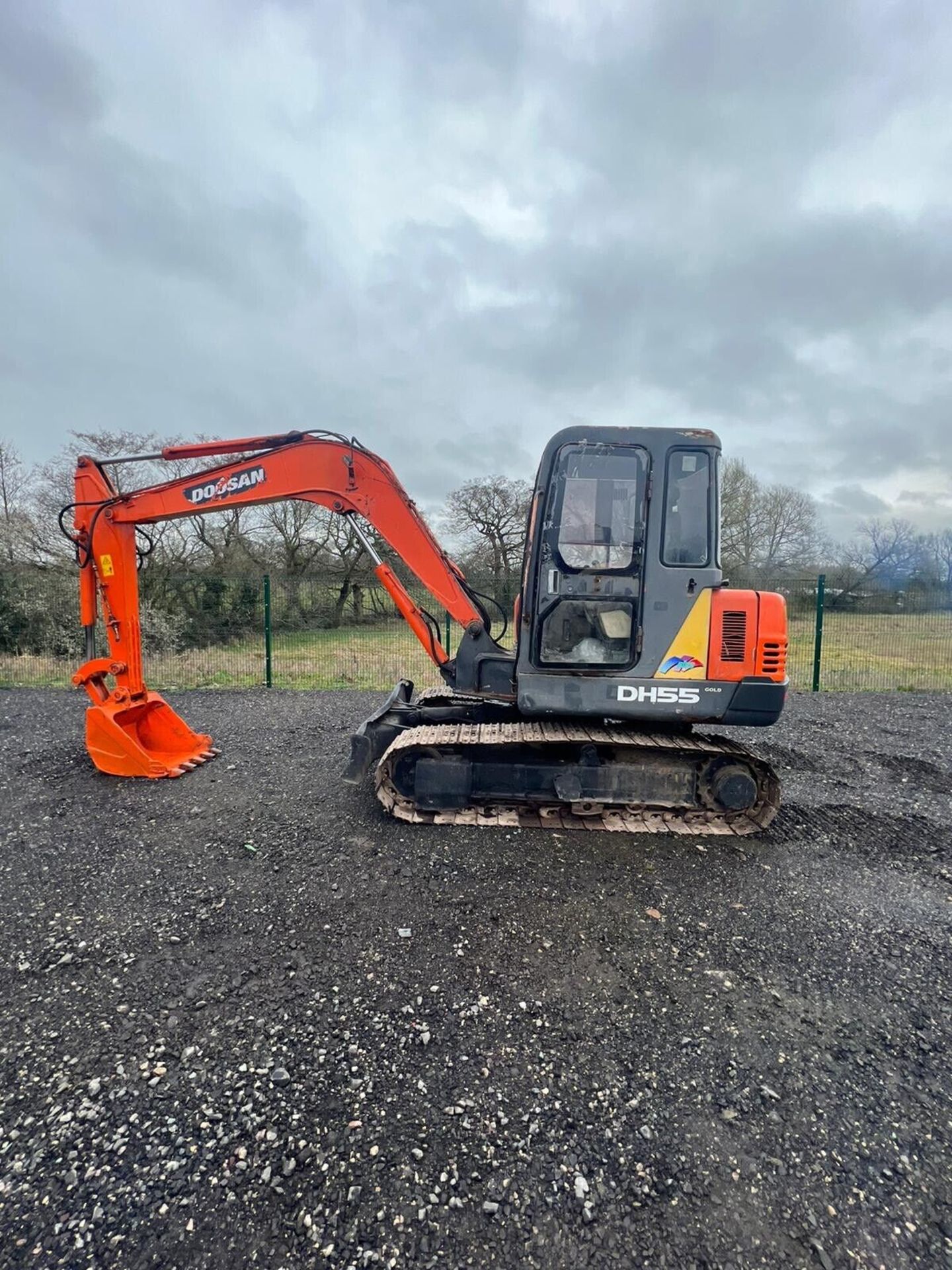 DOOSAN 5 TON DIGGER EXCAVATOR 3 4 5 6 TON TRACK MACHINE DX55 DH55 - Image 2 of 12