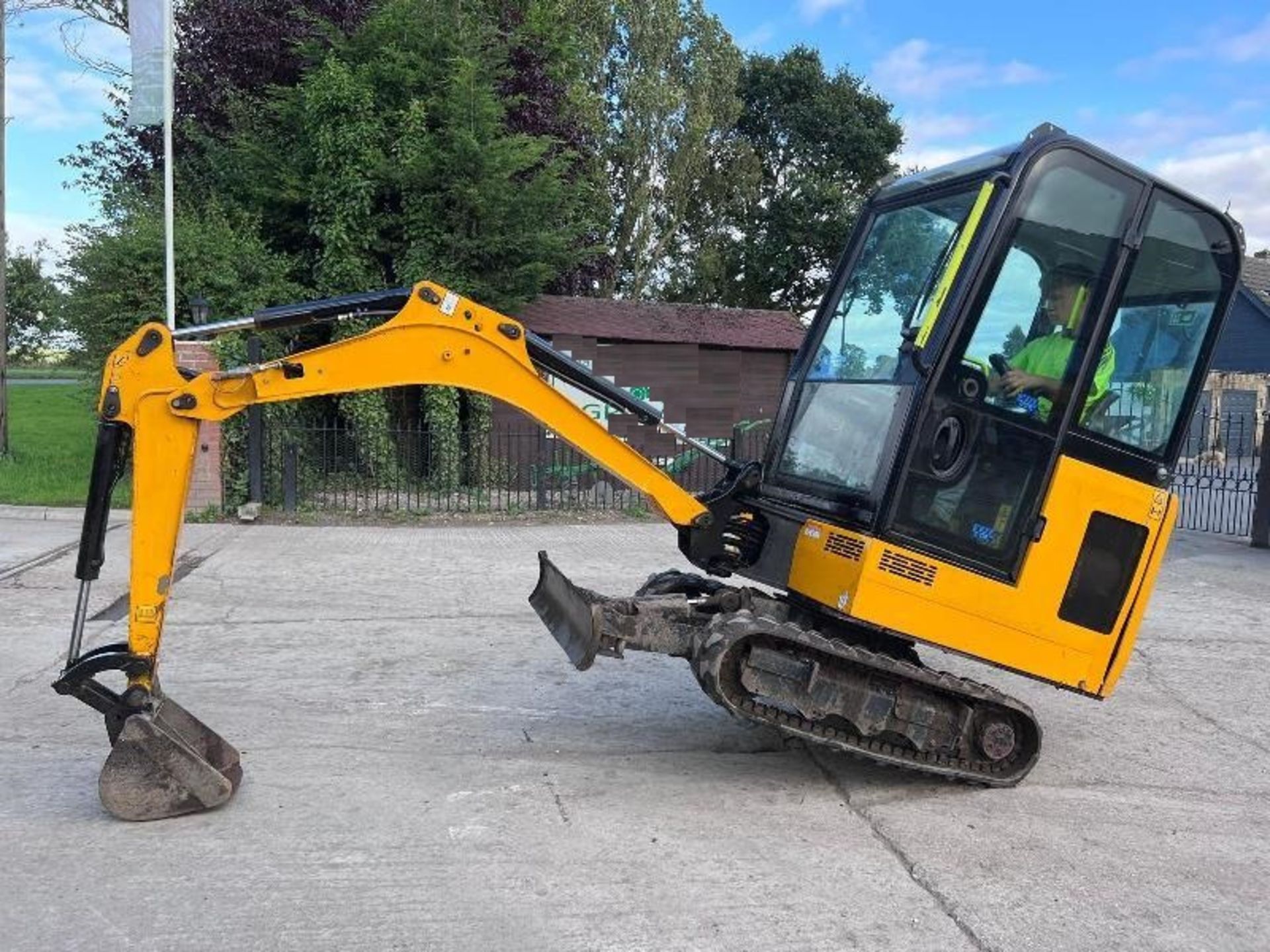 JCB 15-C1 TRACKED EXCAVATOR *YEAR 2018* C/W QUICK HITCH & BUCKET - Image 3 of 20