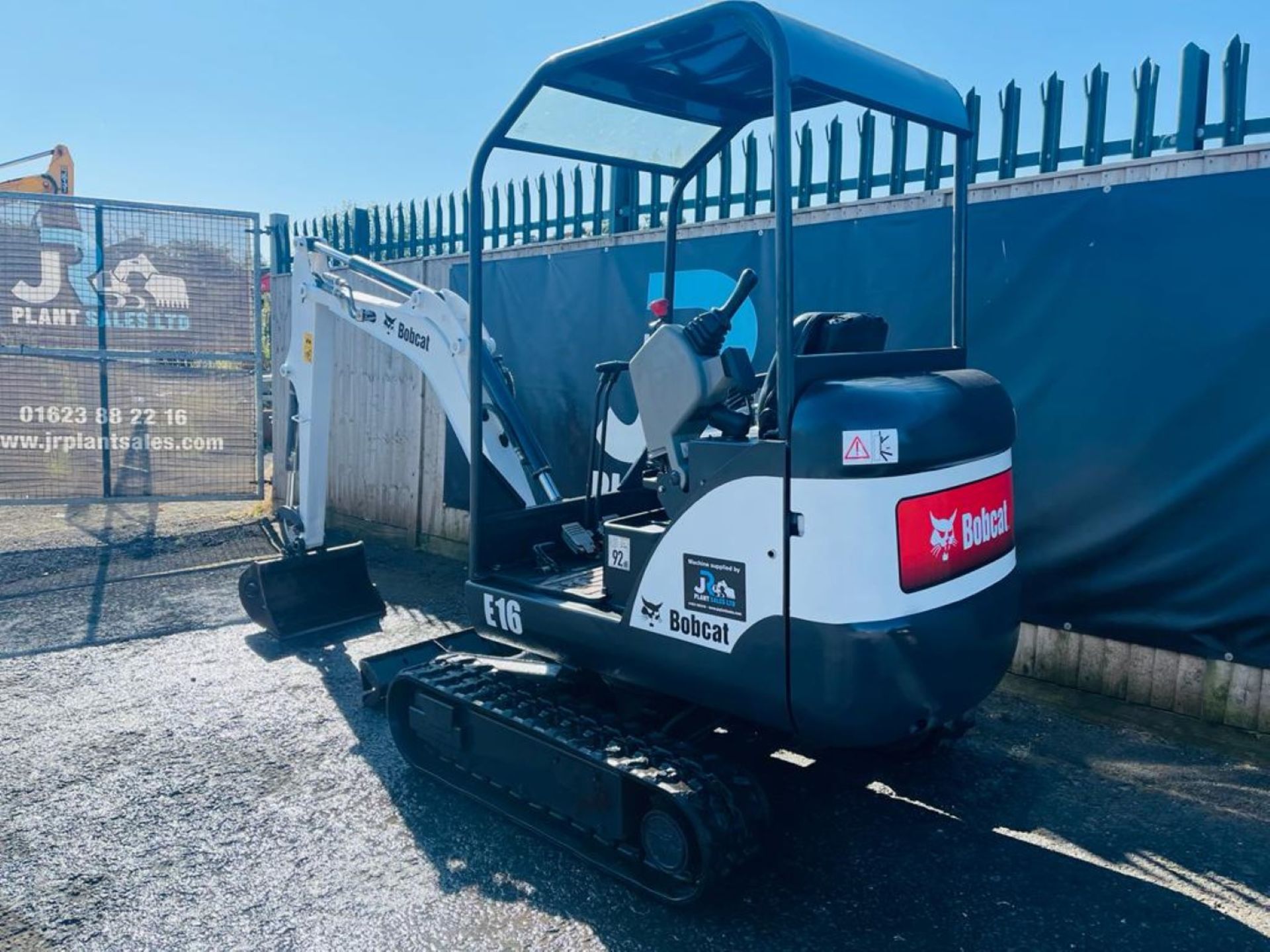 BOBCAT E16 EXCAVATOR - Image 5 of 11