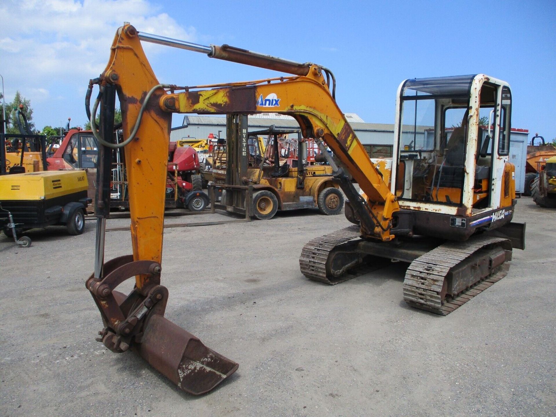 HANIX H45A DIGGER 4.5 TON EXCAVATOR CAB MINI MIDI JCB - Image 2 of 13