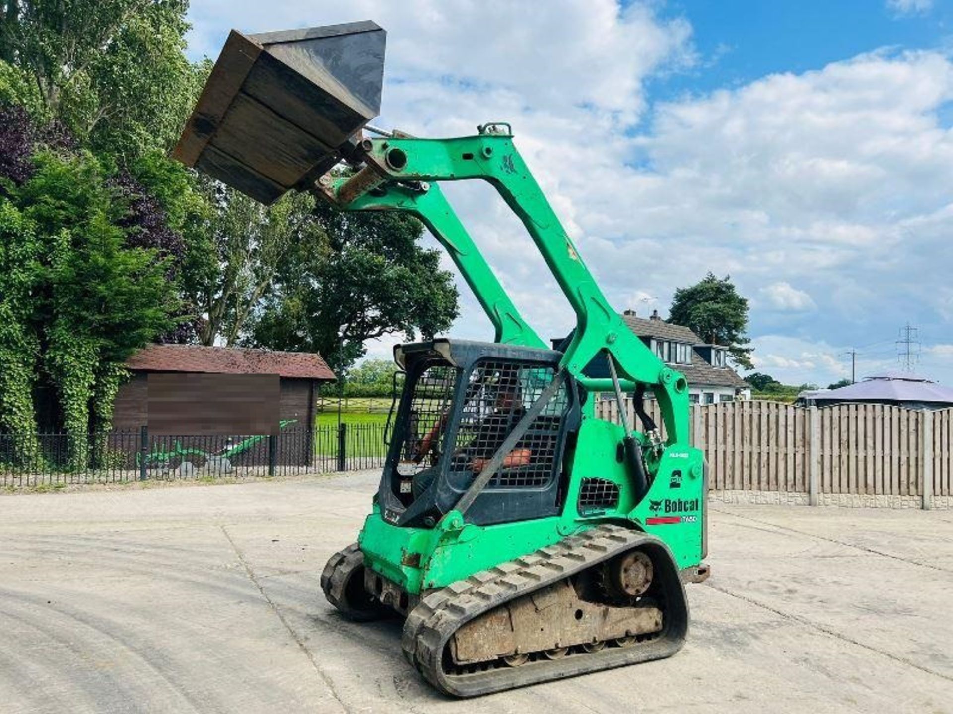 BOBCAT T650 TRACKED SKIDSTEER *YEAR 2015, 2068 HOURS* C/W 2 SPEED