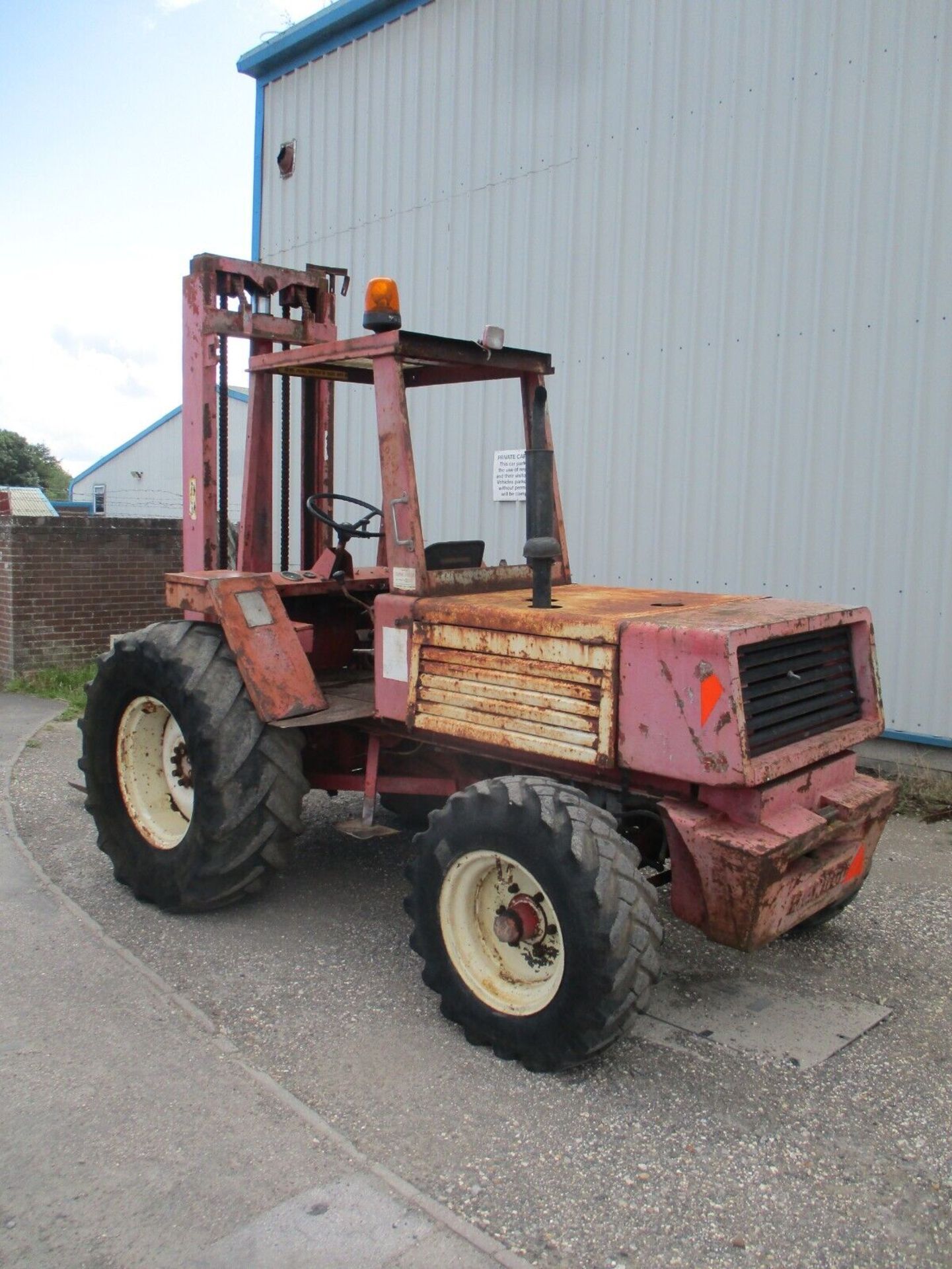 MANITOU MB30 FORK LIFT FORKLIFT TRUCK STACKER 3 TON LIFT ROUGH TERRAIN DELIVERY