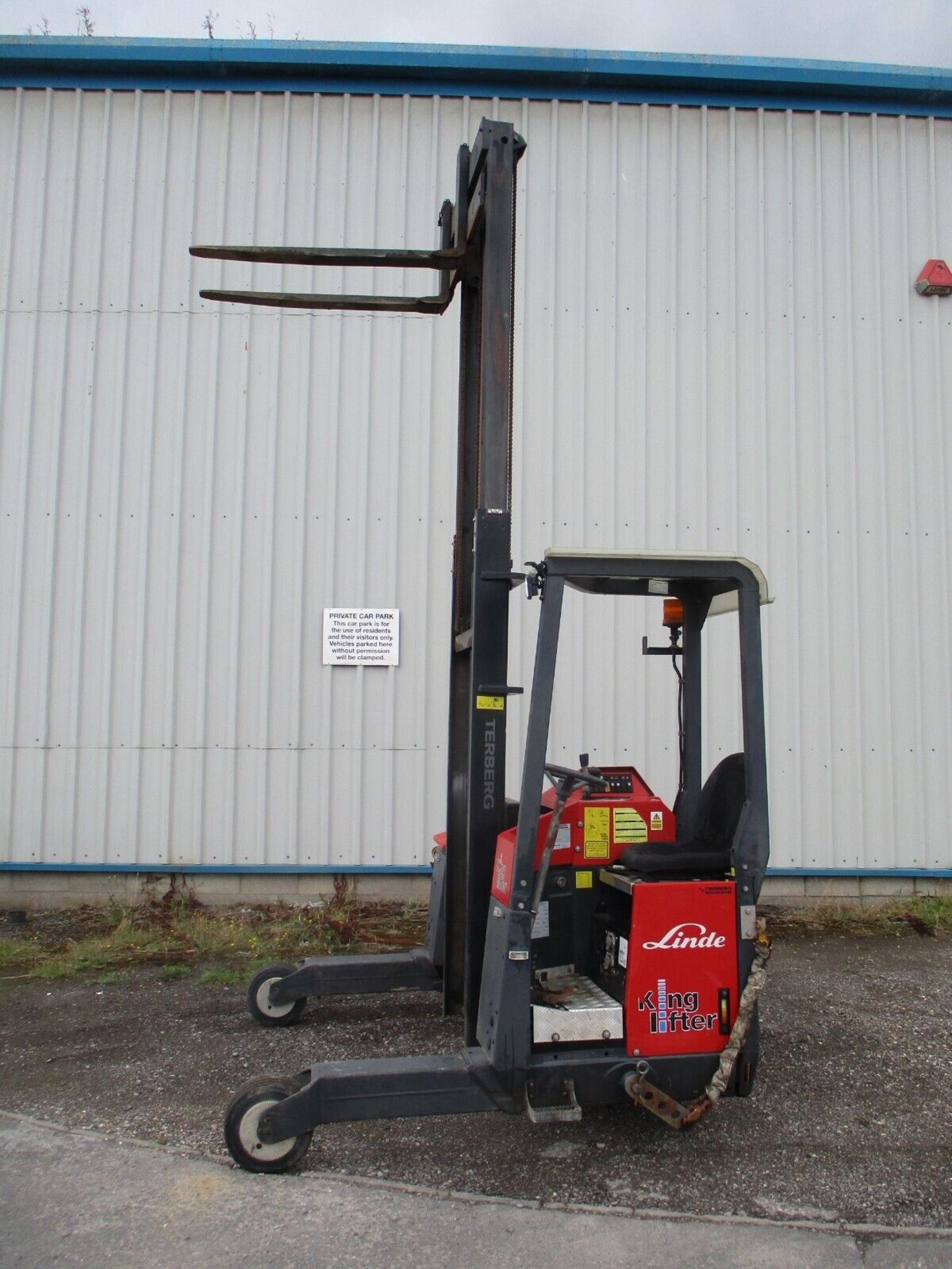 2014 TERBERG KINGLIFTER MOFFETT MOUNTY FORK LIFT FORKLIFT TRUCK MOUNTED DELIVERY - Image 8 of 10