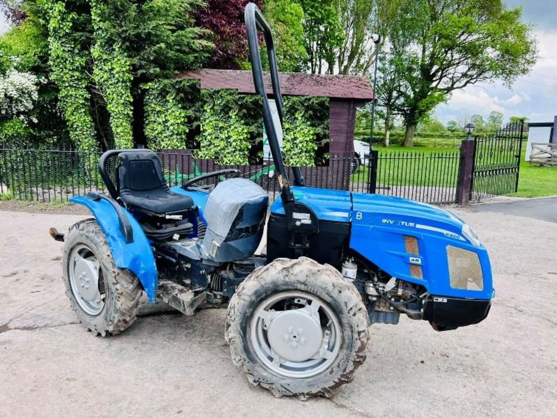 BCS 400 4WD PIVOT STEER COMPACT TRACTOR *YEAR 2016, 2443 HOURS - Bild 3 aus 18