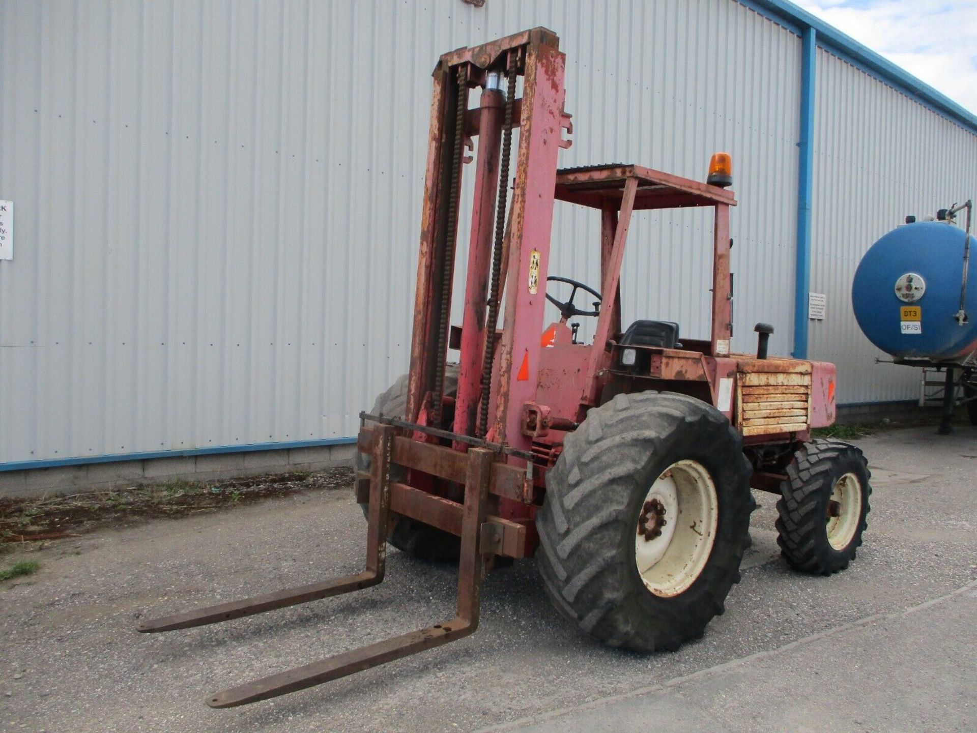 MANITOU MB30 FORK LIFT FORKLIFT TRUCK STACKER 3 TON LIFT ROUGH TERRAIN DELIVERY - Image 3 of 14