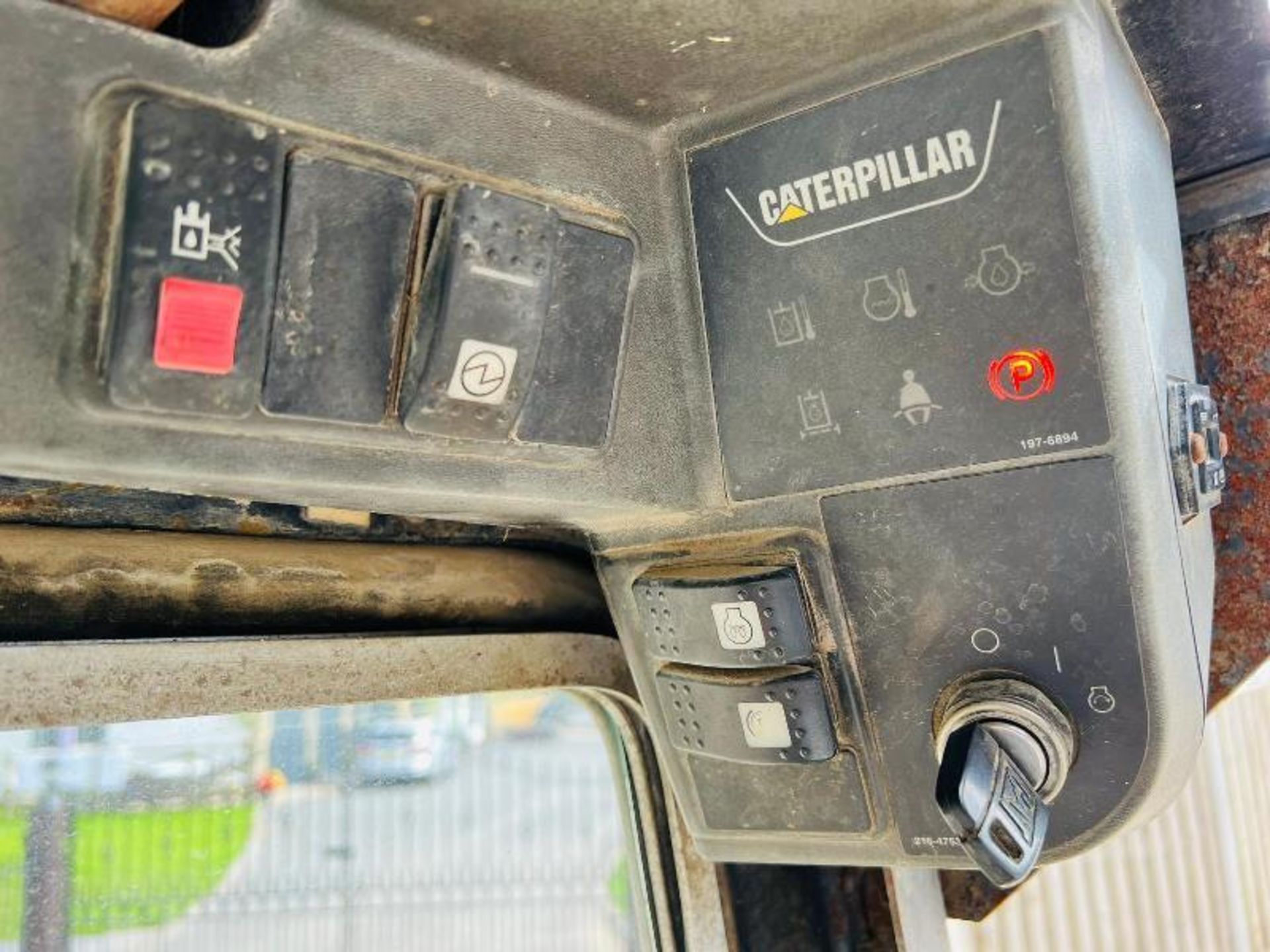 CATERPILLAR 266B 4WD SKIDSTEER C/W BUCKET - Image 8 of 15